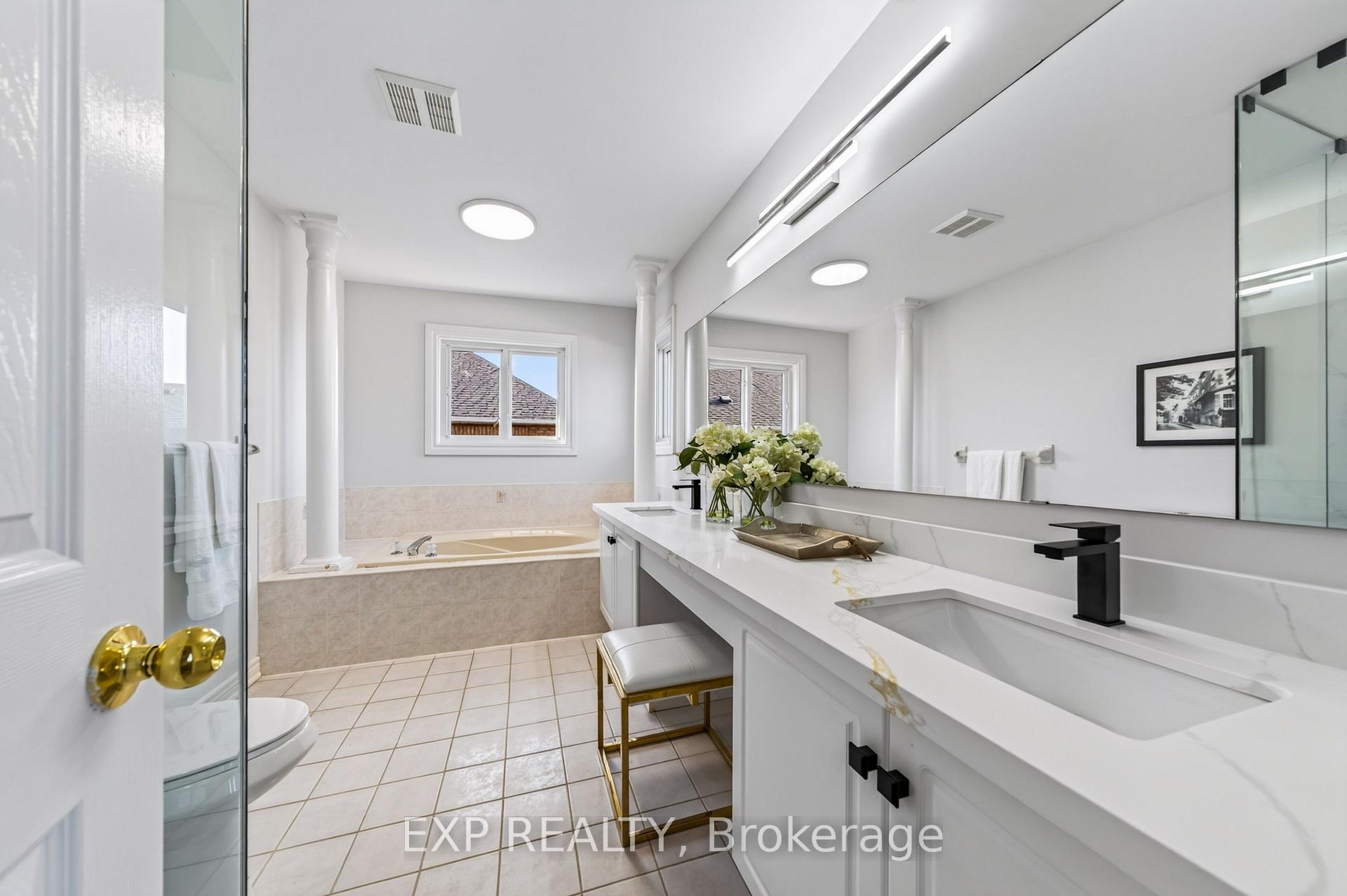 Photo 36 of 43 Shirley Drive, Richmond Hill, Rouge Woods — HOMEH