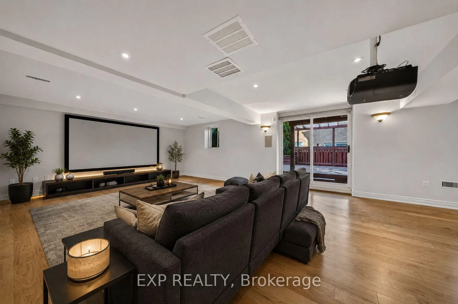 Photo 43 of 43 Shirley Drive, Richmond Hill, Rouge Woods — HOMEH