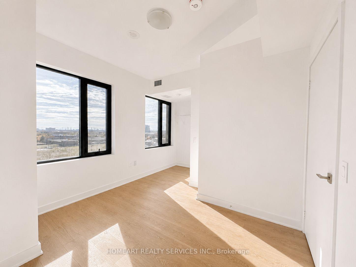 Photo 13 of Unit 607, 2920 Highway 7, Vaughan, Concord — HOMEH