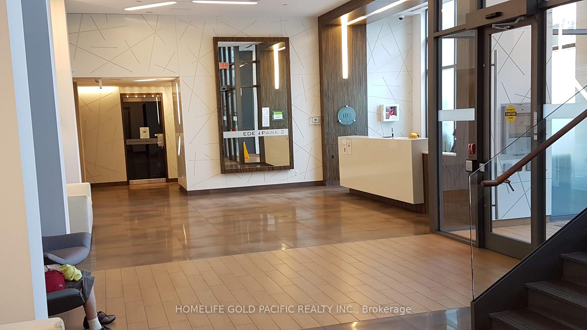 Photo 2 of Unit 805, 325 South Park Road, Markham, Commerce Valley — HOMEH