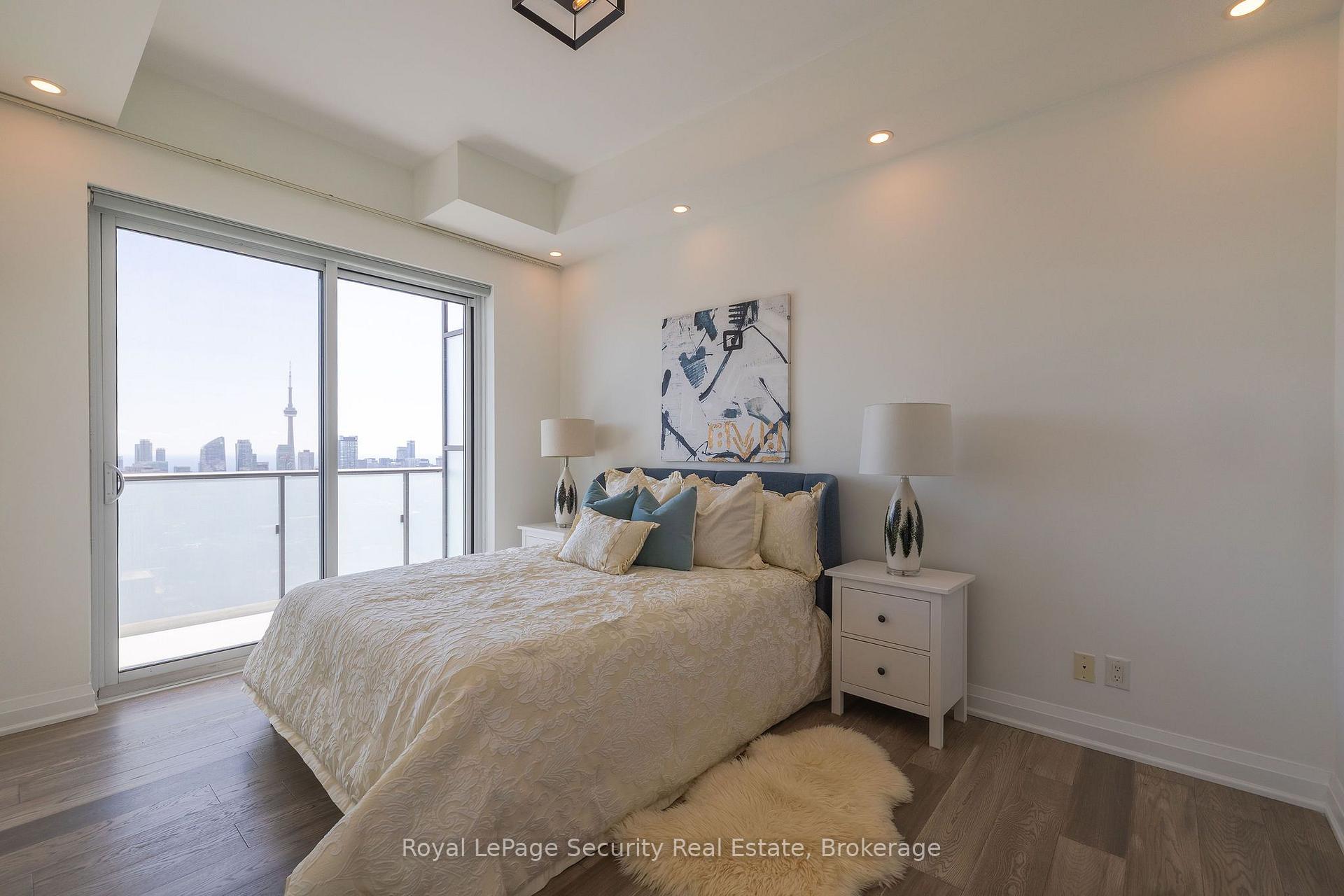 Photo 12 of Unit 5301, 1080 Bay Street, Toronto, Bay Street Corridor — HOMEH