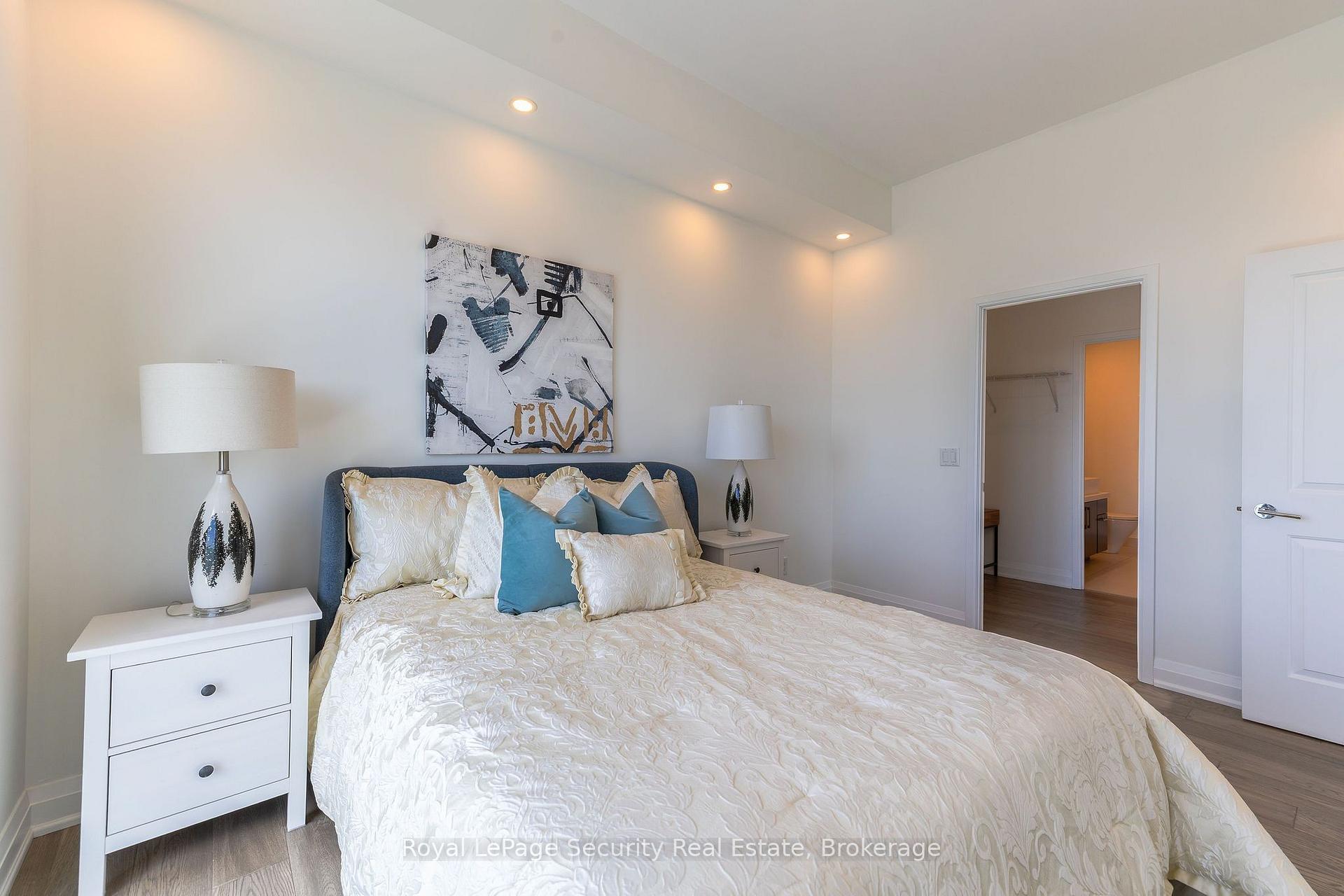 Photo 13 of Unit 5301, 1080 Bay Street, Toronto, Bay Street Corridor — HOMEH