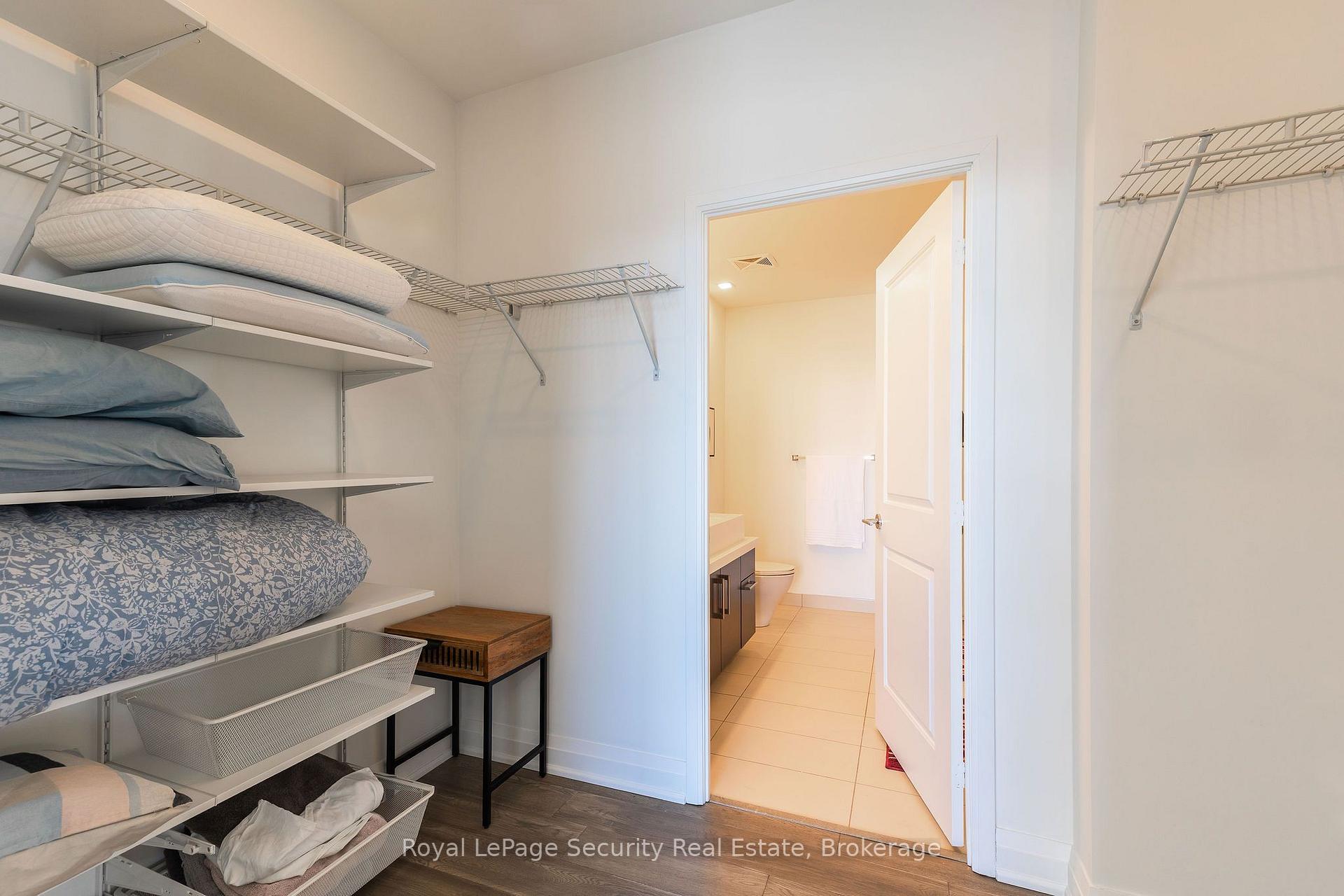 Photo 14 of Unit 5301, 1080 Bay Street, Toronto, Bay Street Corridor — HOMEH