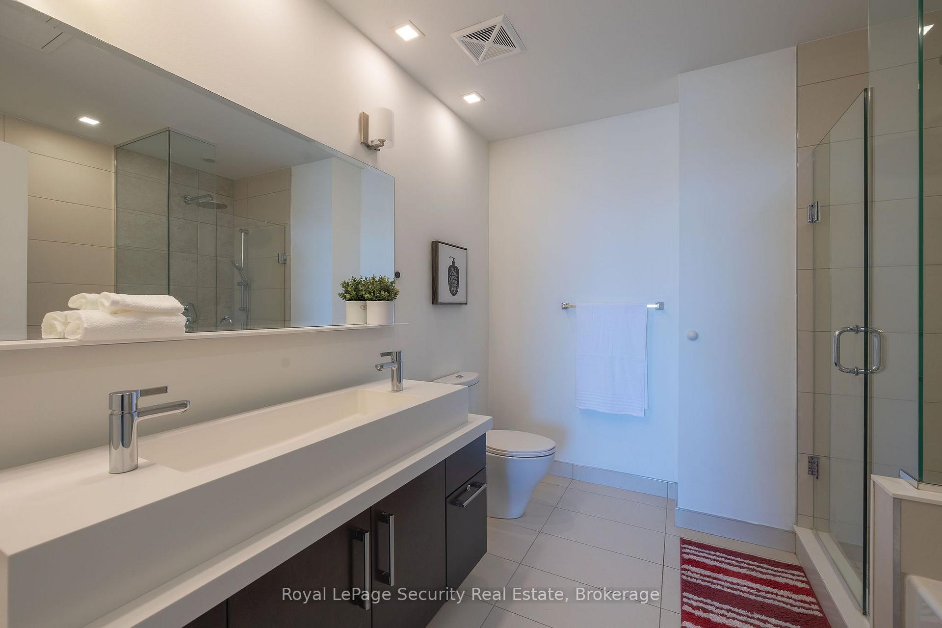 Photo 15 of Unit 5301, 1080 Bay Street, Toronto, Bay Street Corridor — HOMEH