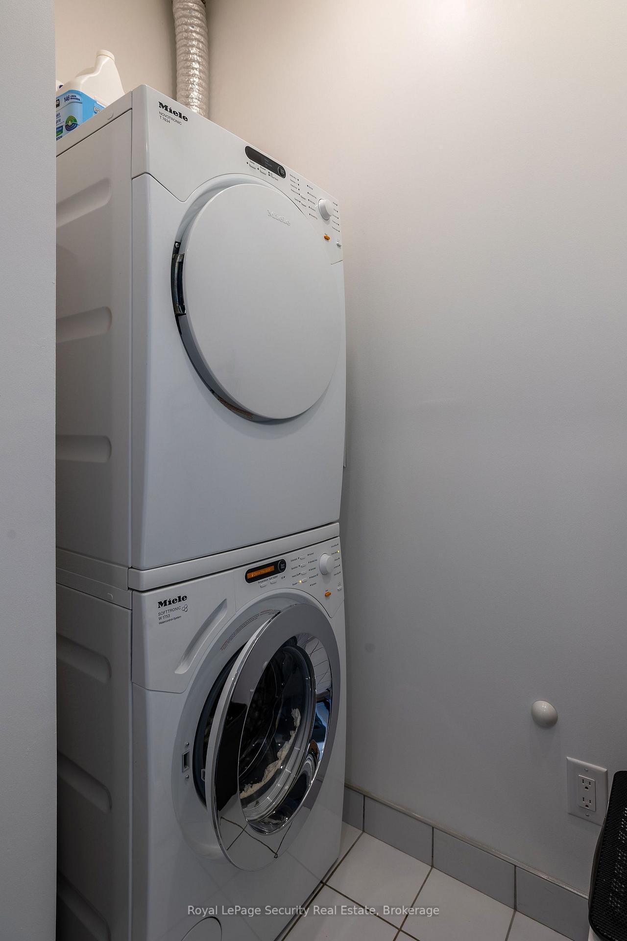 Photo 20 of Unit 5301, 1080 Bay Street, Toronto, Bay Street Corridor — HOMEH