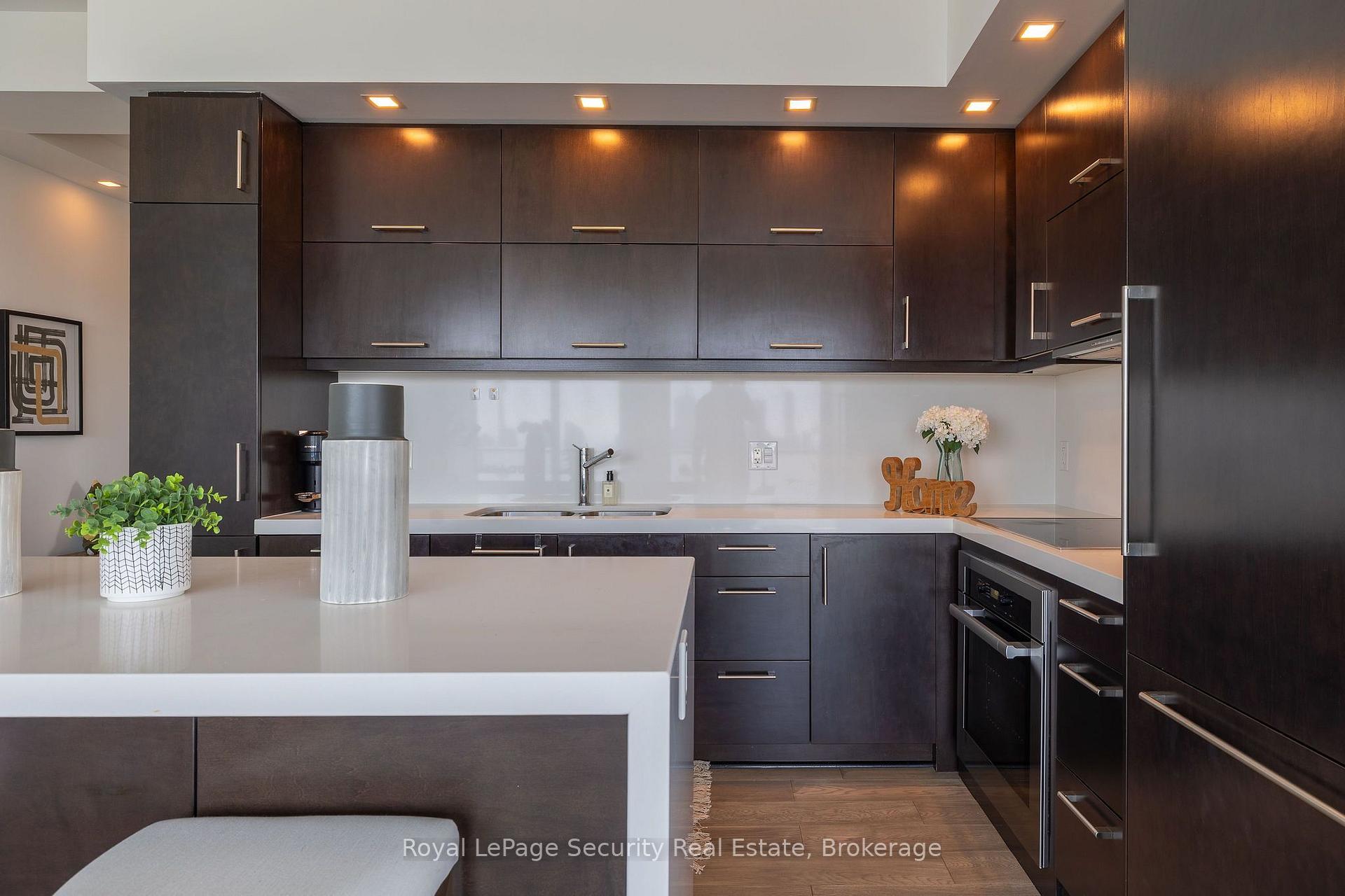 Photo 22 of Unit 5301, 1080 Bay Street, Toronto, Bay Street Corridor — HOMEH