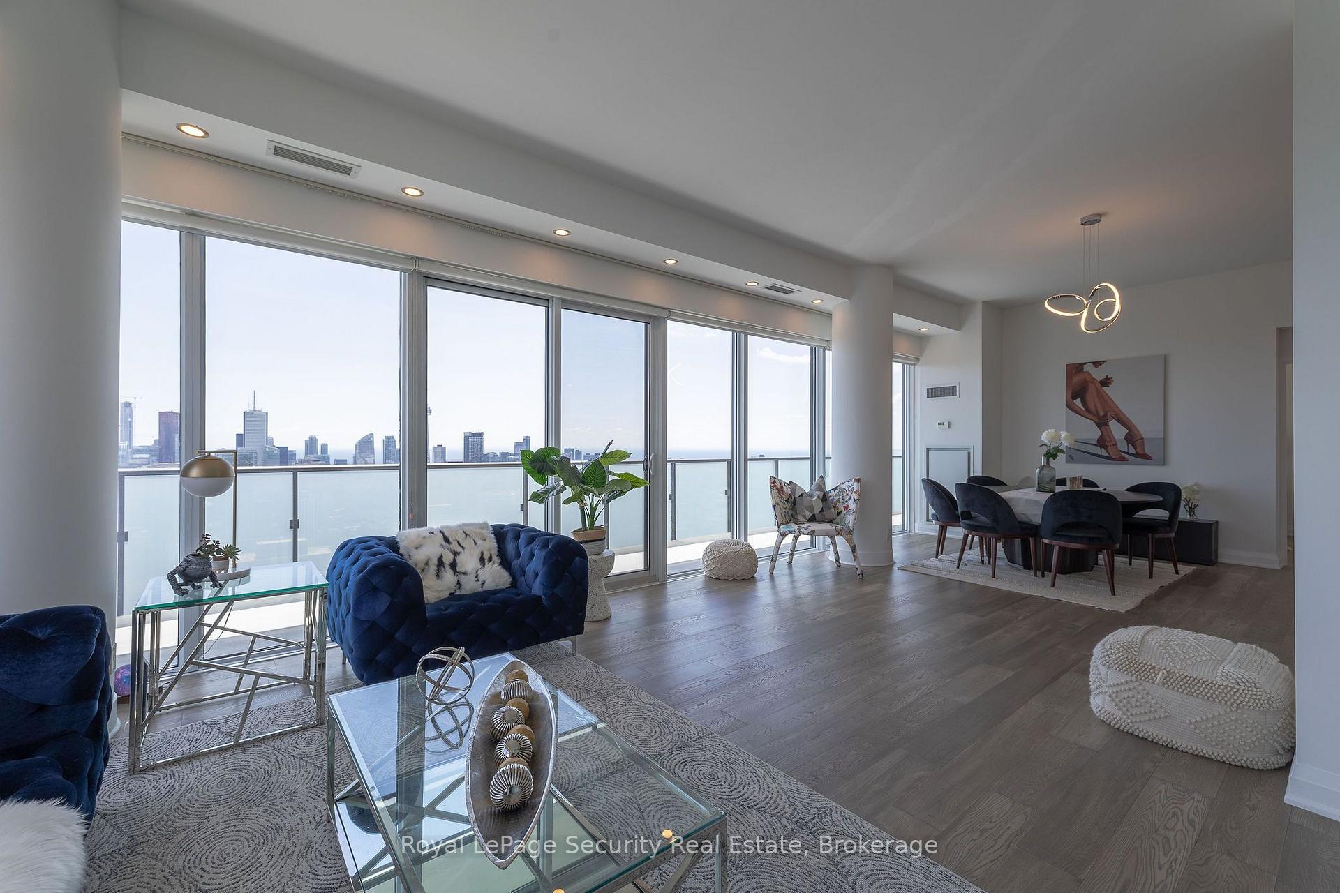 Photo 1 of Unit 5301, 1080 Bay Street, Toronto, Bay Street Corridor — HOMEH