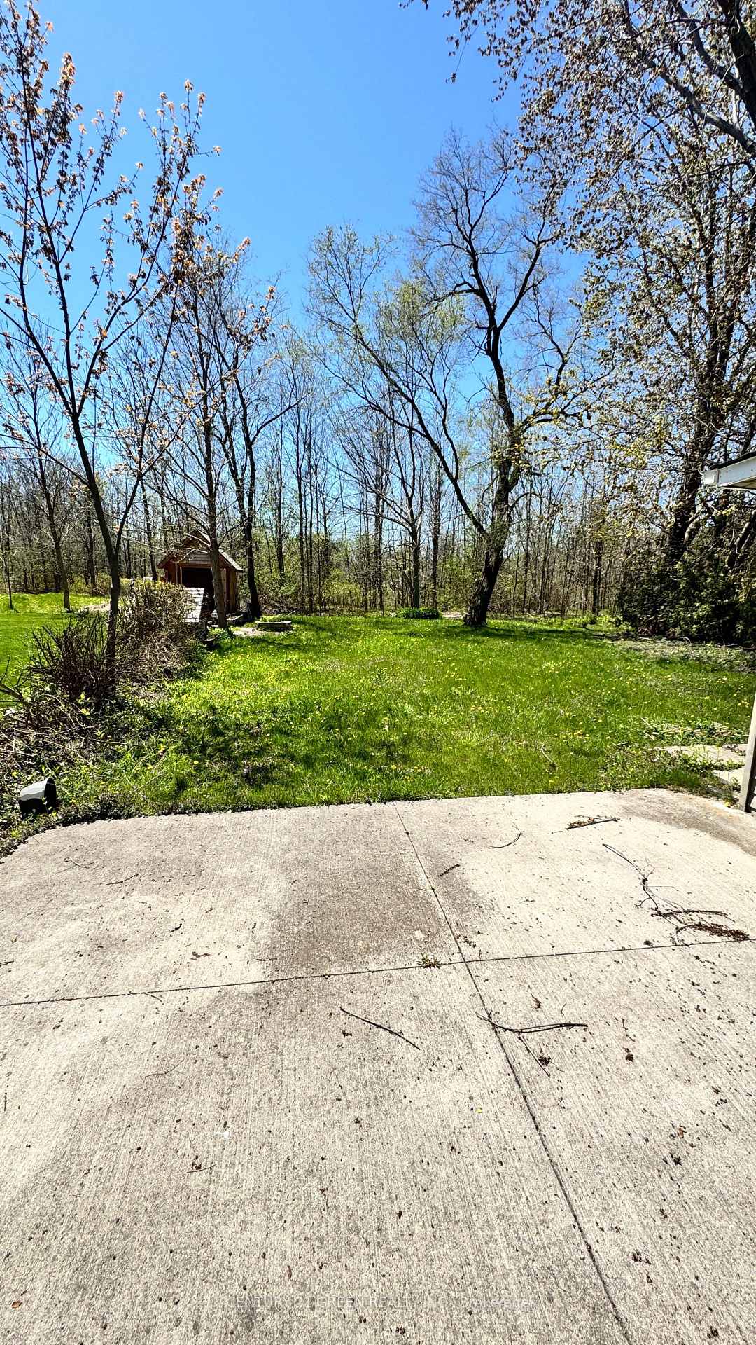 Photo 5 of 46 Windemere Road, Hamilton, Stoney Creek — HOMEH