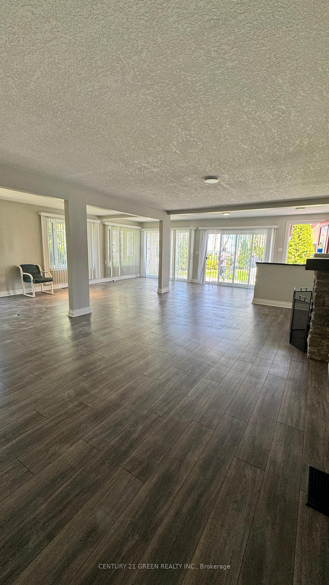 Photo 14 of 46 Windemere Road, Hamilton, Stoney Creek — HOMEH