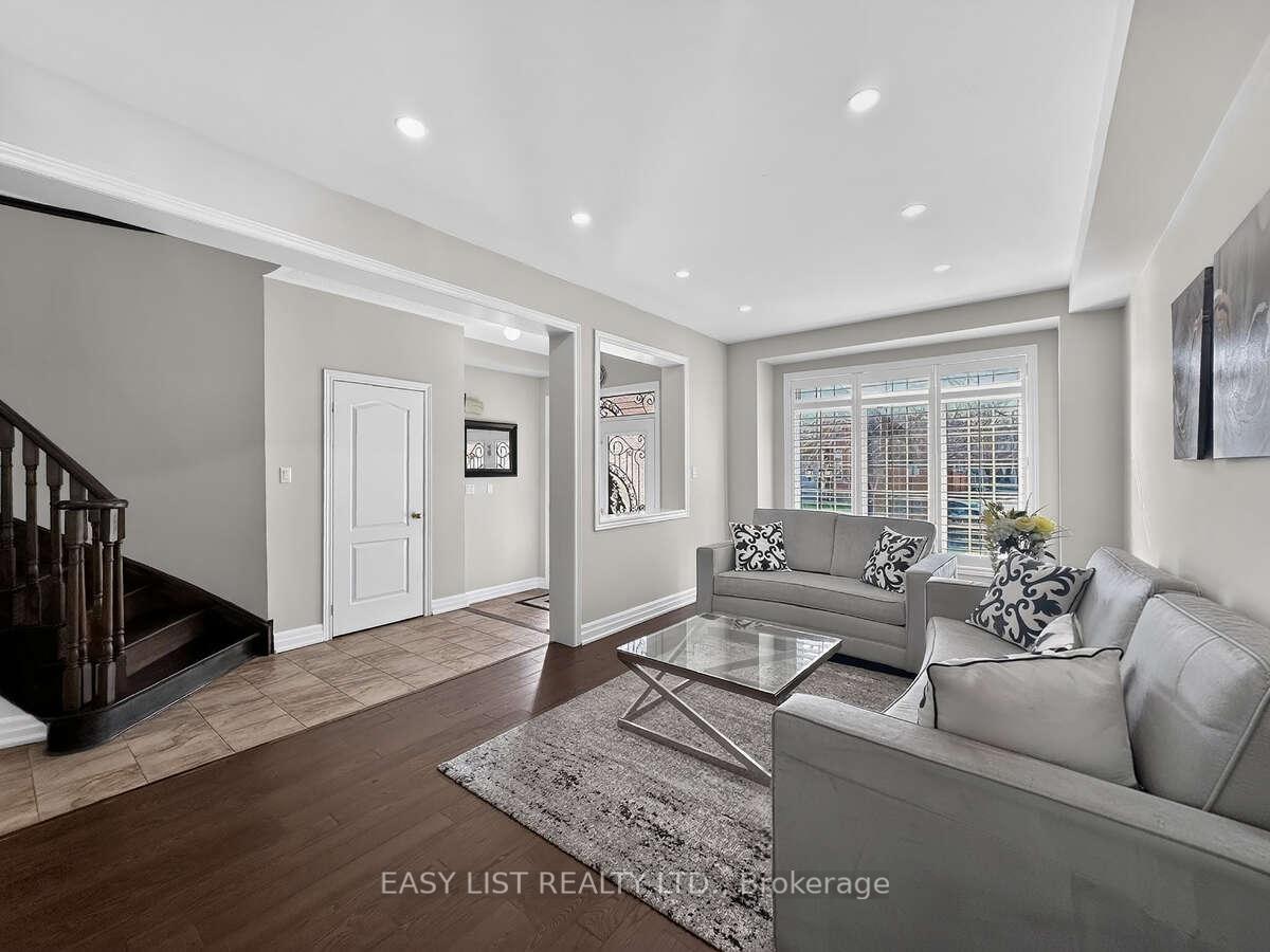 Photo 6 of 39 Good Hope Road, Brampton, Sandringham-Wellington — HOMEH