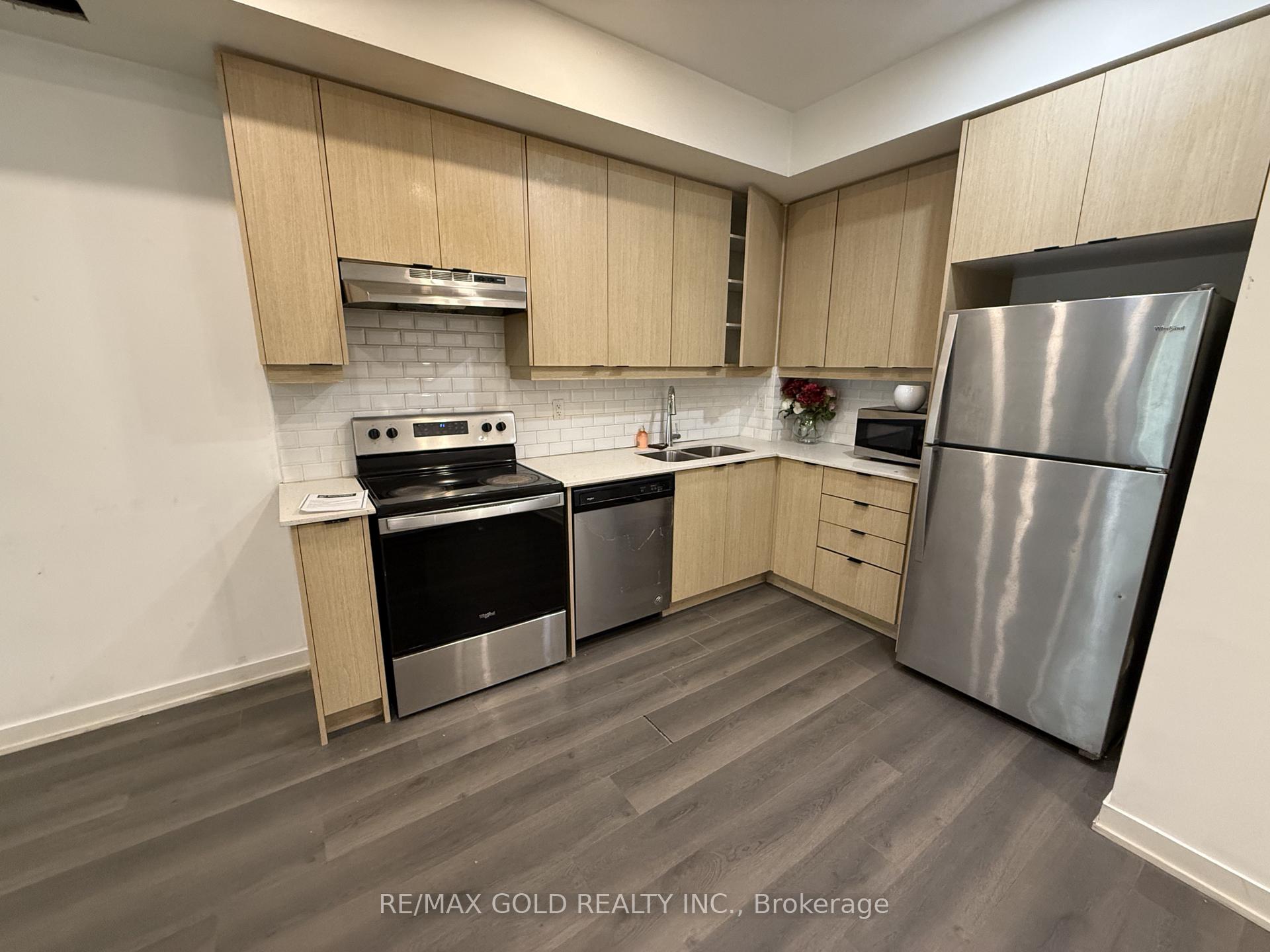 Photo 6 of Unit 92, 200 Malta Avenue, Brampton, Fletcher's Creek South — HOMEH