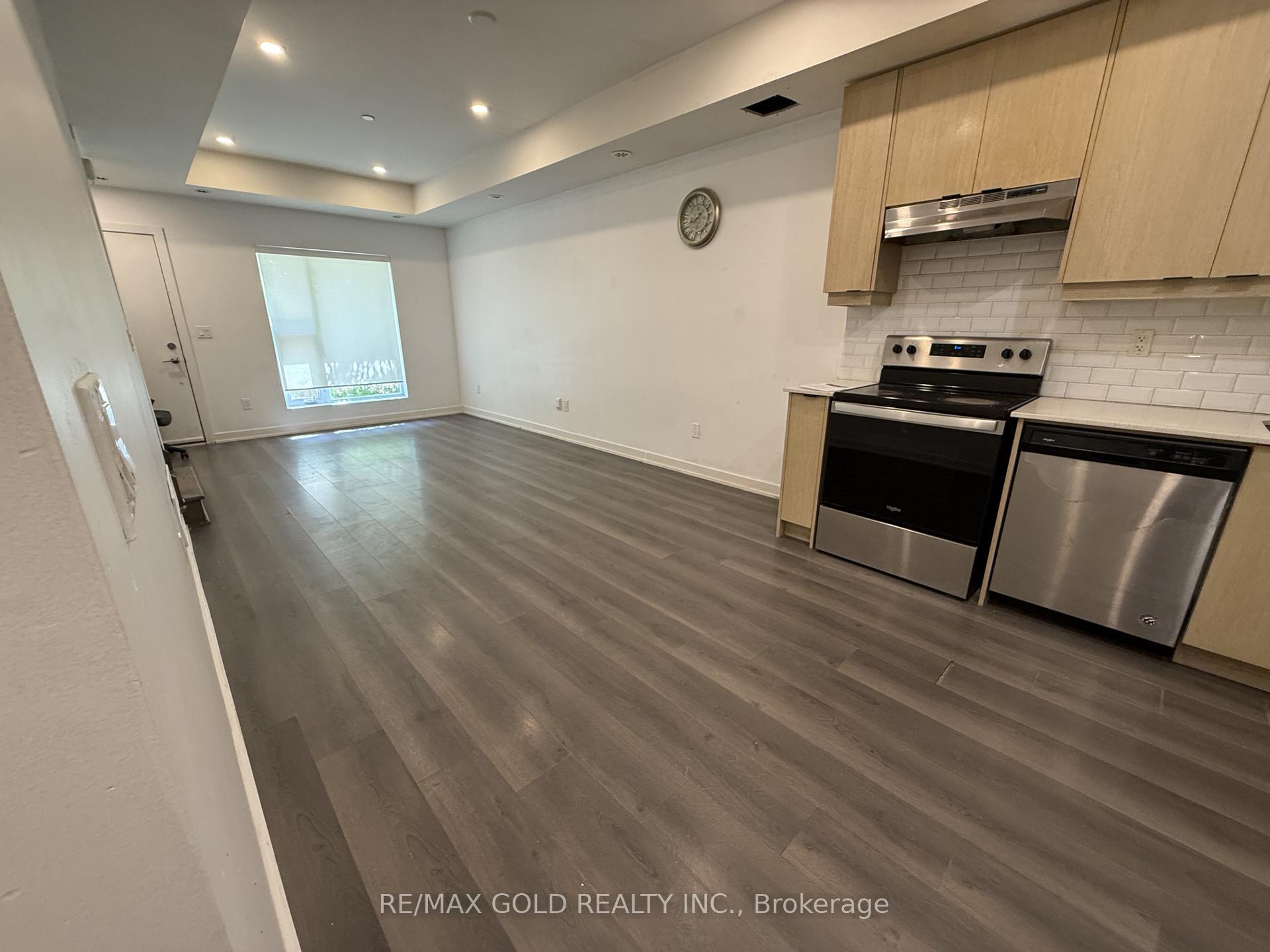 Photo 7 of Unit 92, 200 Malta Avenue, Brampton, Fletcher's Creek South — HOMEH