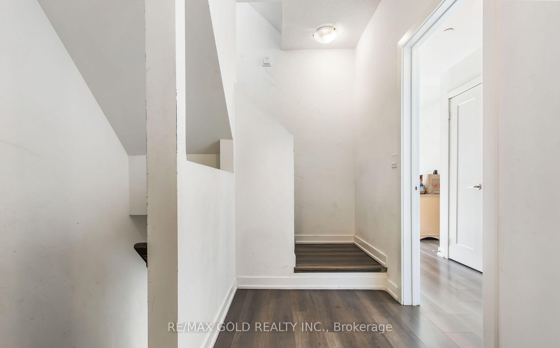 Photo 15 of Unit 92, 200 Malta Avenue, Brampton, Fletcher's Creek South — HOMEH