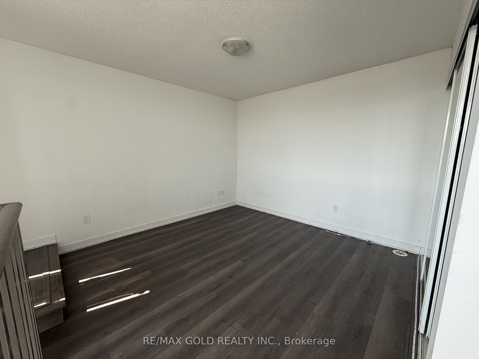 Photo 17 of Unit 92, 200 Malta Avenue, Brampton, Fletcher's Creek South — HOMEH