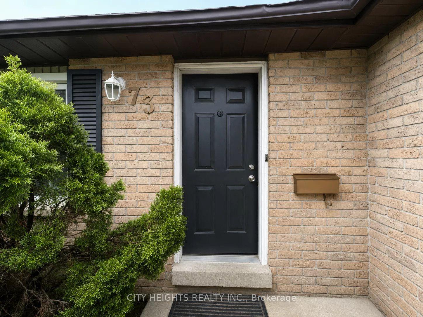 Photo 3 of 73 Hickling Trail, Barrie, Georgian Drive — HOMEH