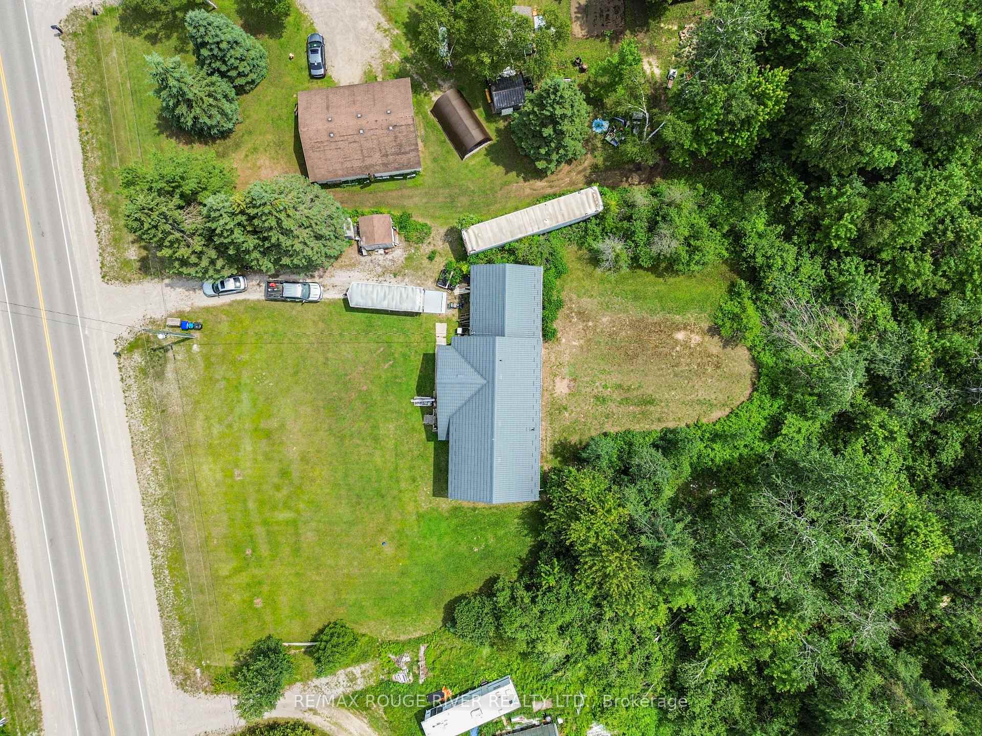 Photo 3 of 2225 Monck Road, Ramara, Rural Ramara — HOMEH