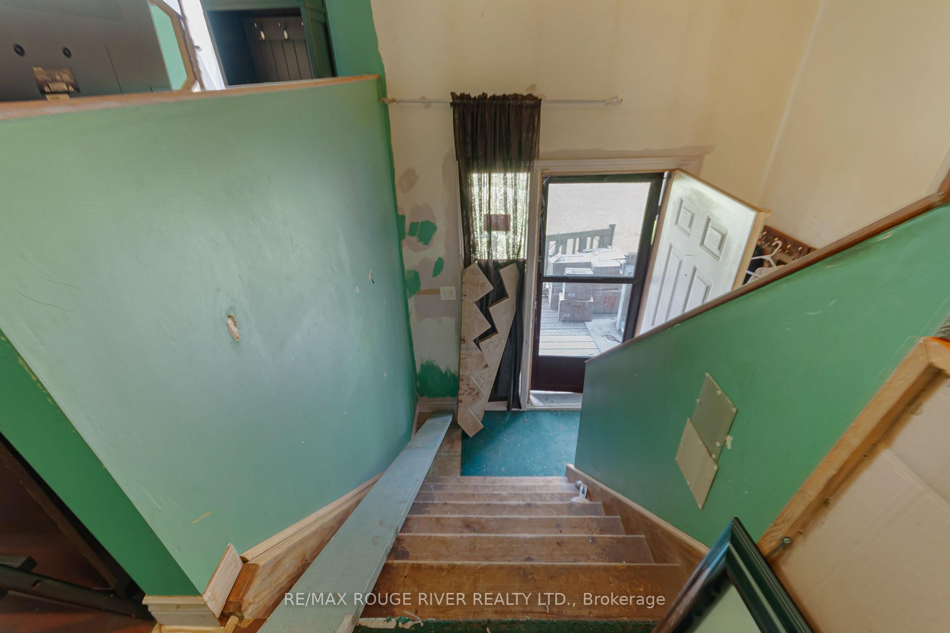 Photo 10 of 2225 Monck Road, Ramara, Rural Ramara — HOMEH