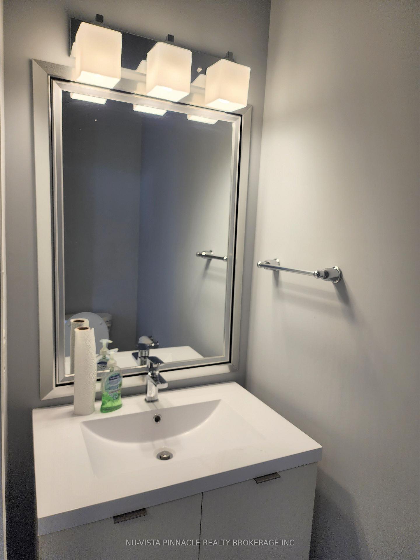 Photo 5 of 2424 Irish Moss Road, London, South U — HOMEH