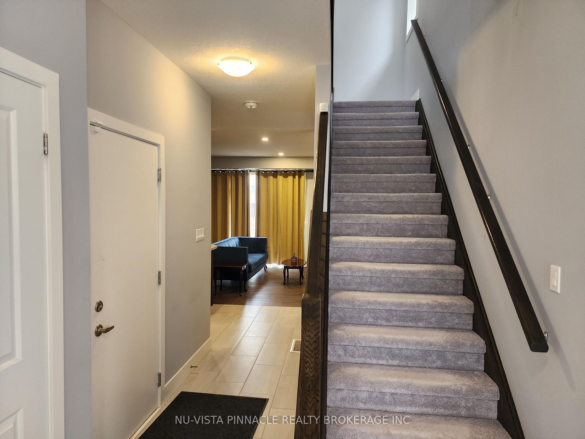 Photo 6 of 2424 Irish Moss Road, London, South U — HOMEH