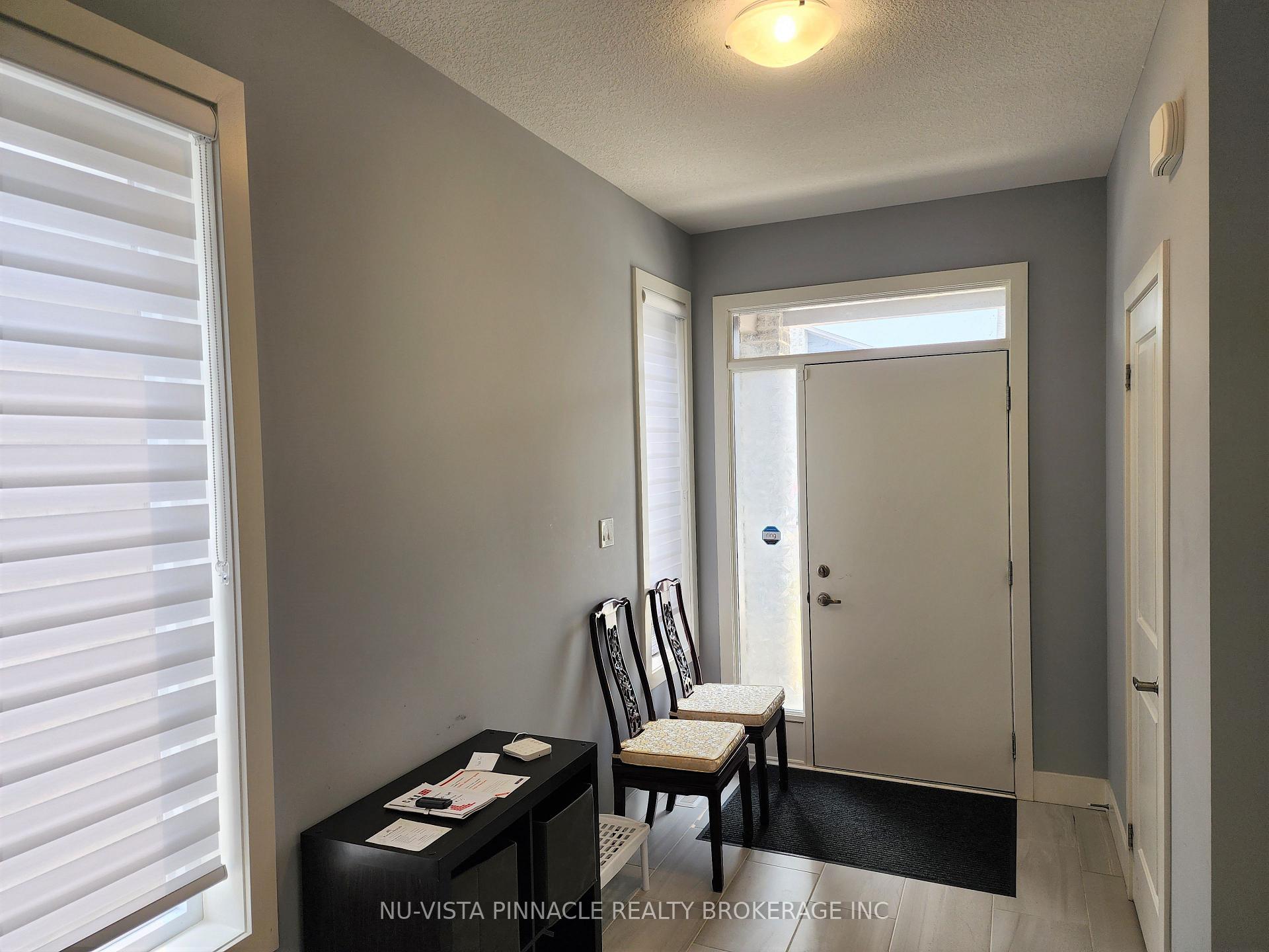 Photo 7 of 2424 Irish Moss Road, London, South U — HOMEH