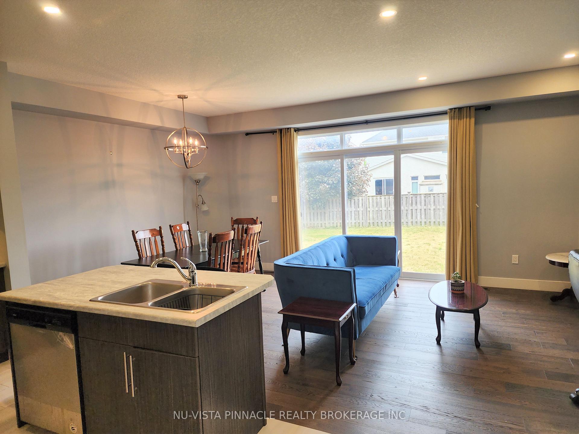 Photo 11 of 2424 Irish Moss Road, London, South U — HOMEH