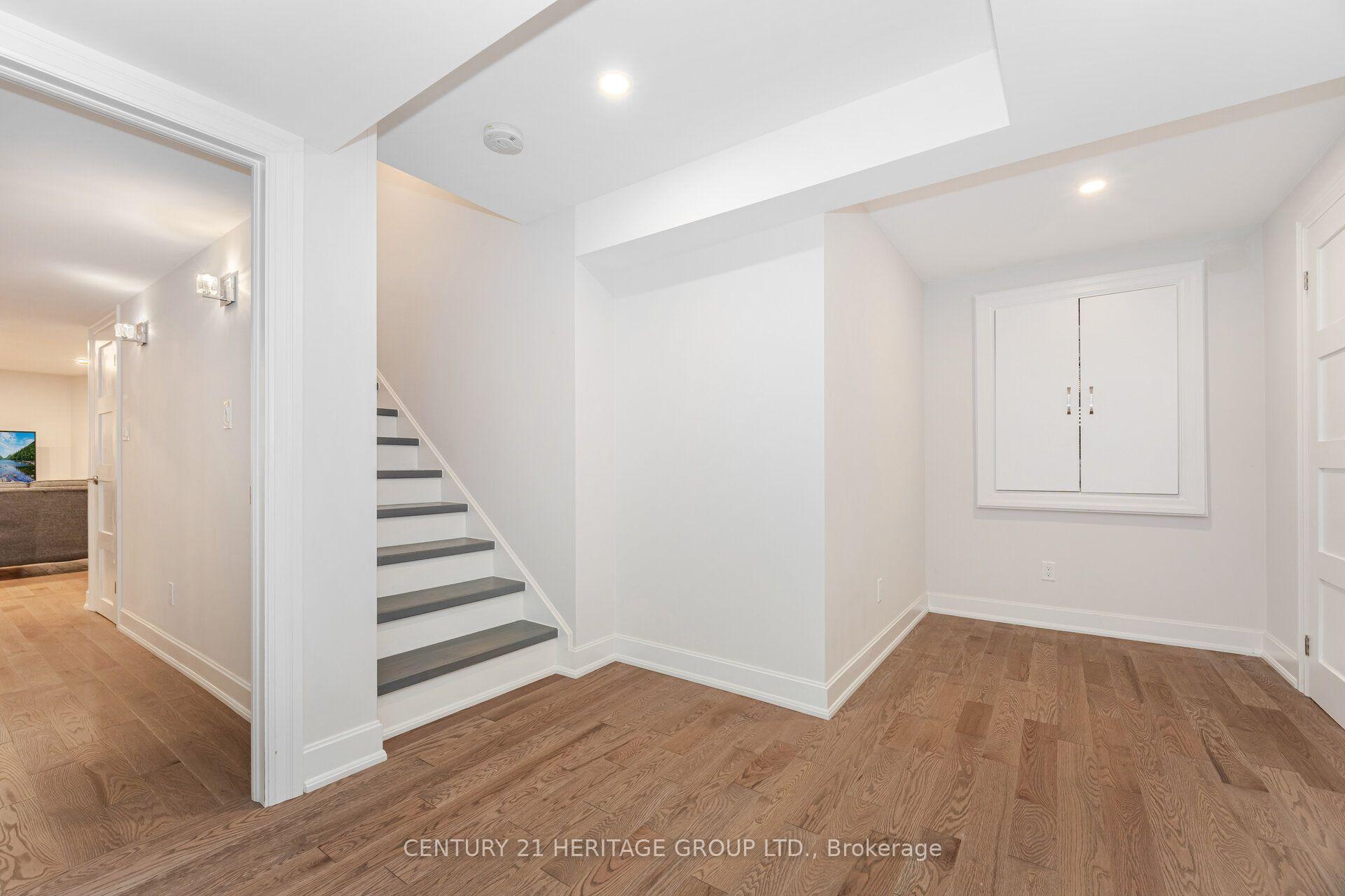 Photo 30 of 6 Vitlor Drive, Richmond Hill, Oak Ridges — HOMEH