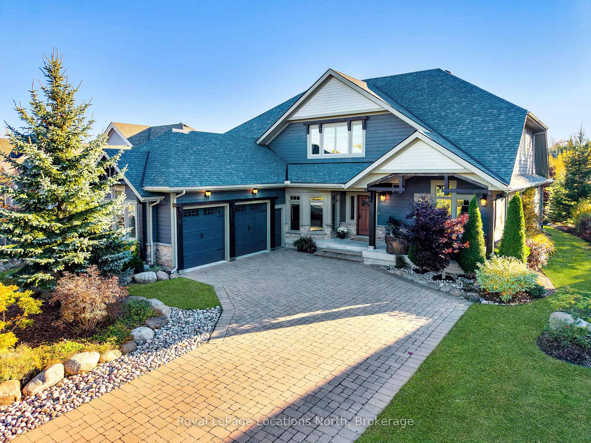 Photo 1 of 138 Rankin's Crescent, Blue Mountains — HOMEH