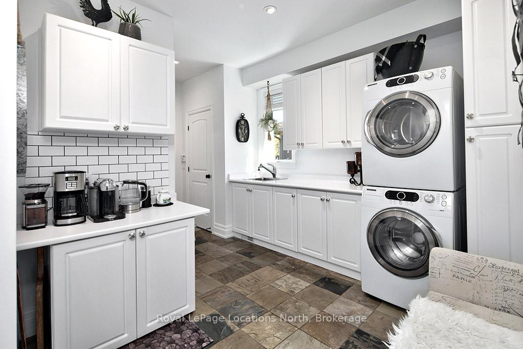 Photo 18 of 138 Rankin's Crescent, Blue Mountains — HOMEH