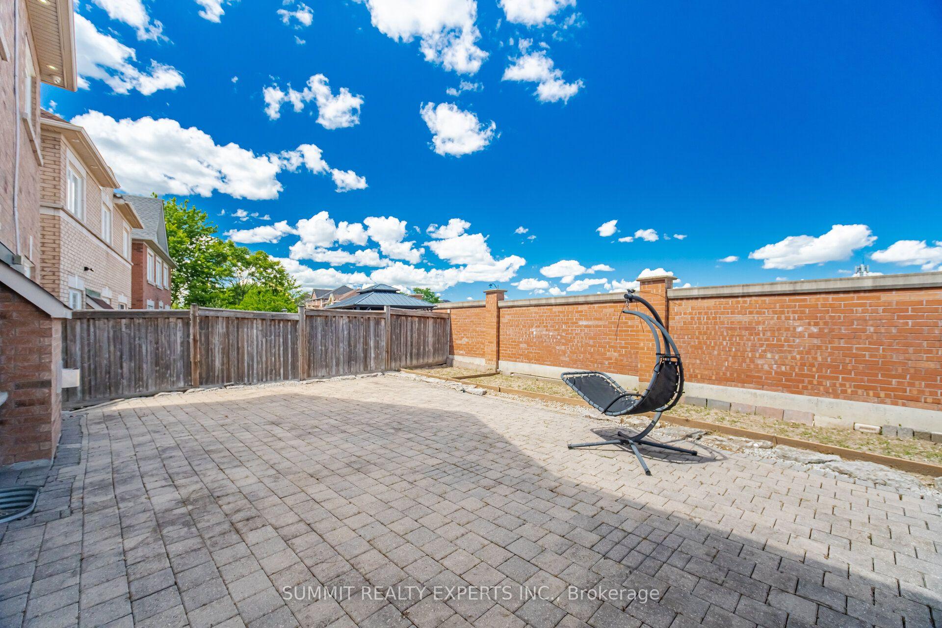 Photo 49 of 85 Maple Valley Street, Brampton, Bram East — HOMEH