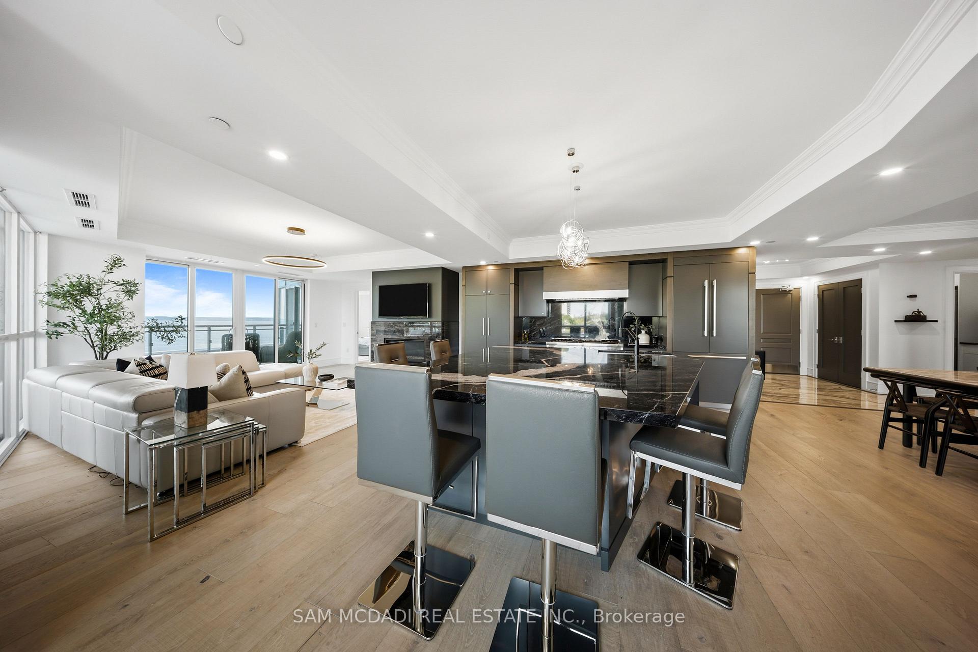 Photo 10 of Unit 308, 2060 Lakeshore Road, Burlington, Brant — HOMEH