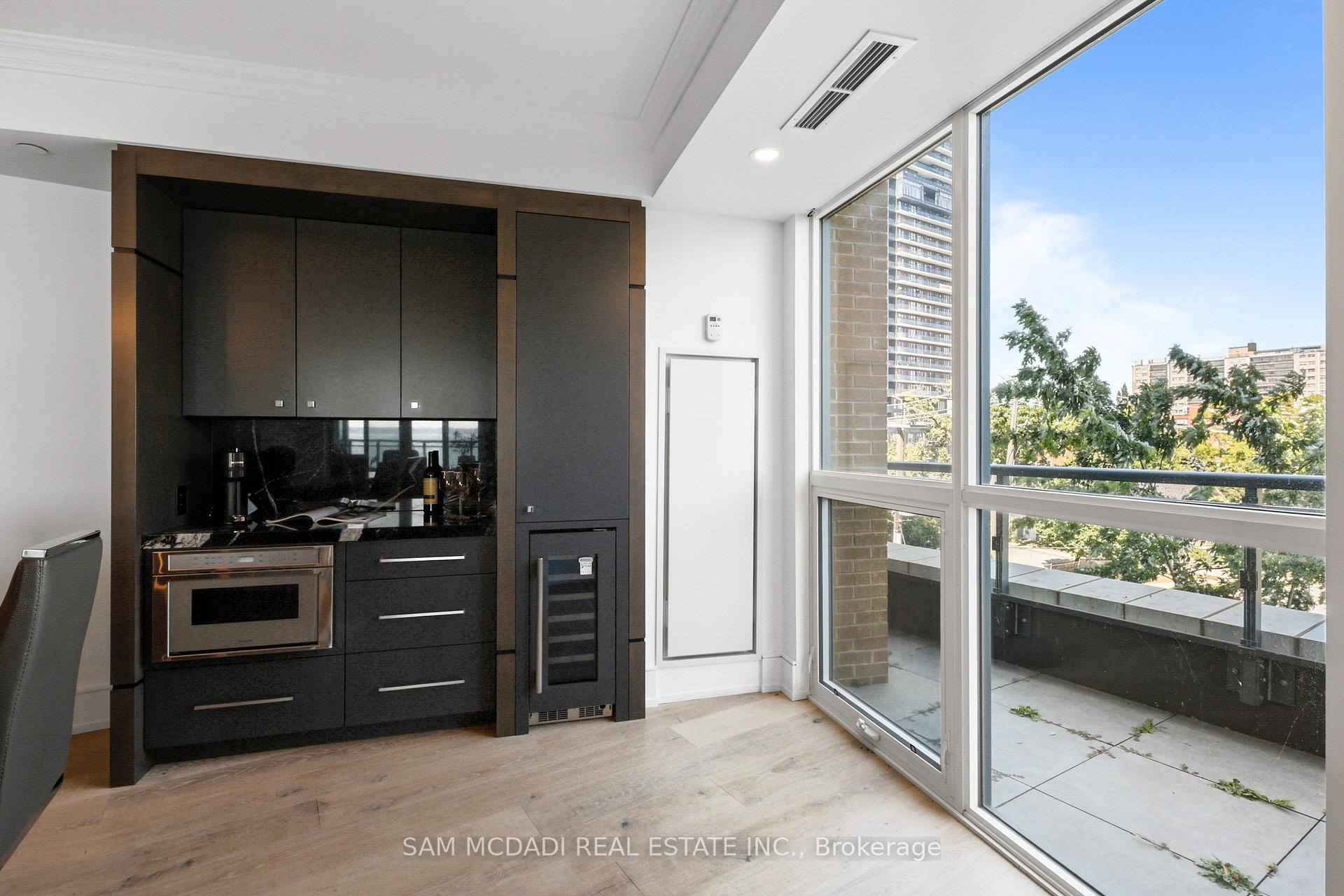 Photo 15 of Unit 308, 2060 Lakeshore Road, Burlington, Brant — HOMEH
