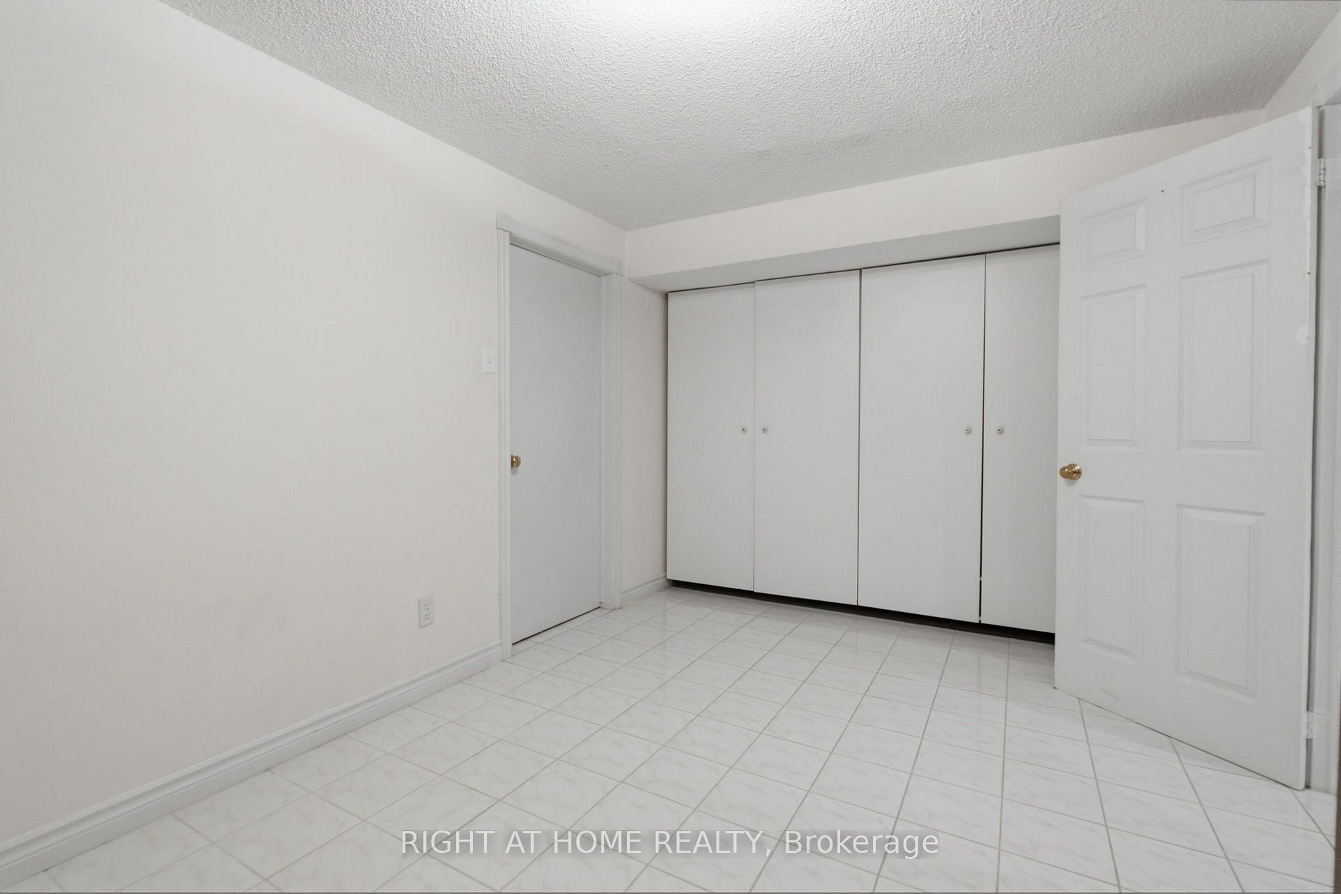 Photo 37 of 39 Dante Court, Vaughan, East Woodbridge — HOMEH
