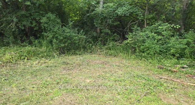 Photo 12 of Fergus Avenue, Richmond Hill, Oak Ridges Lake Wilcox — HOMEH