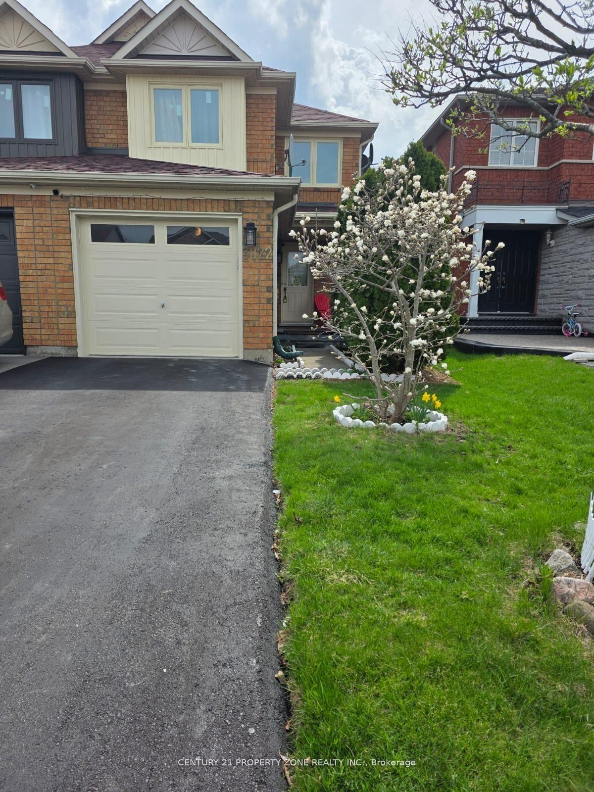 Photo 3 of 3822 Spicewood Way, Mississauga, Lisgar — HOMEH