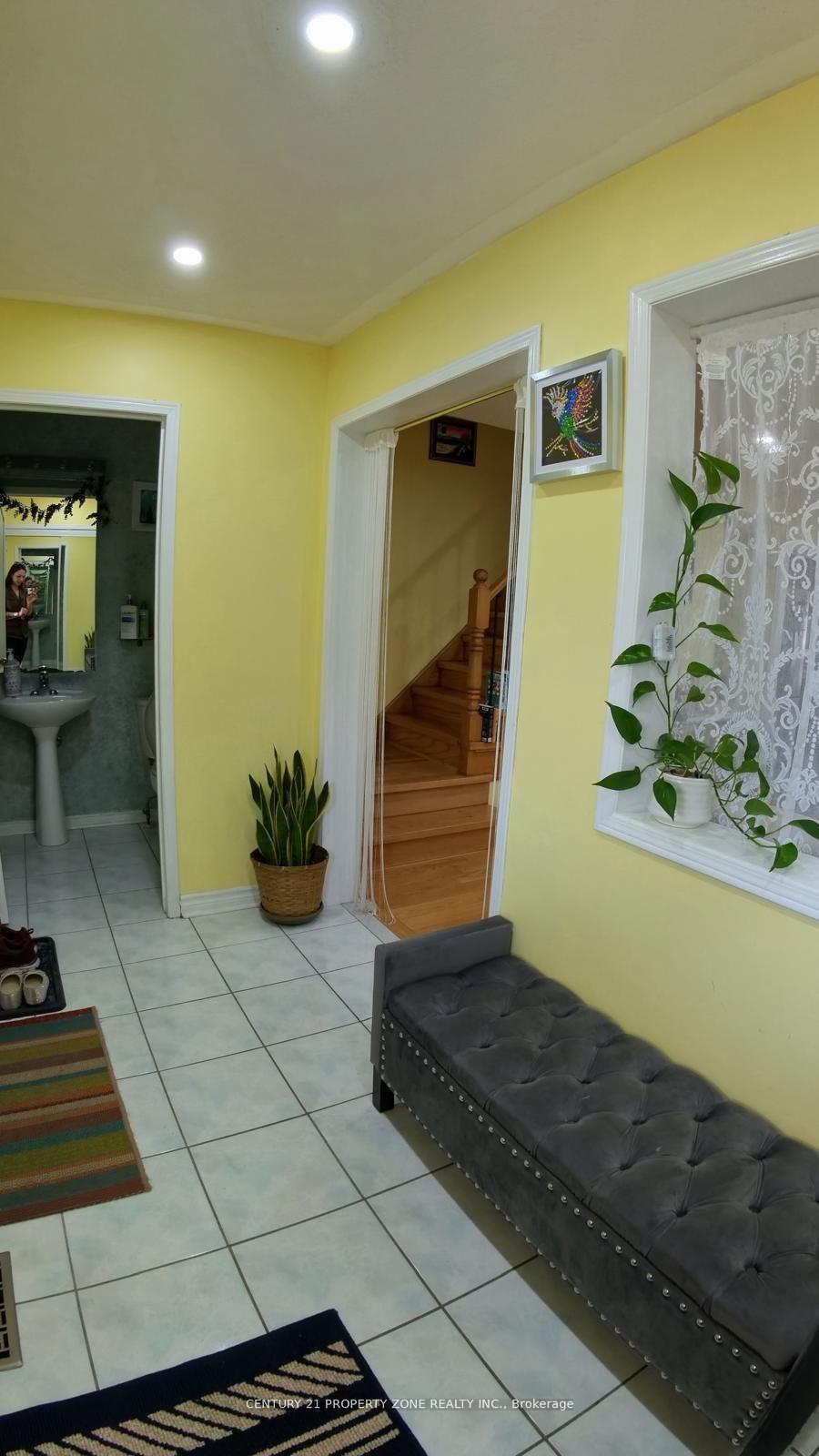 Photo 6 of 3822 Spicewood Way, Mississauga, Lisgar — HOMEH
