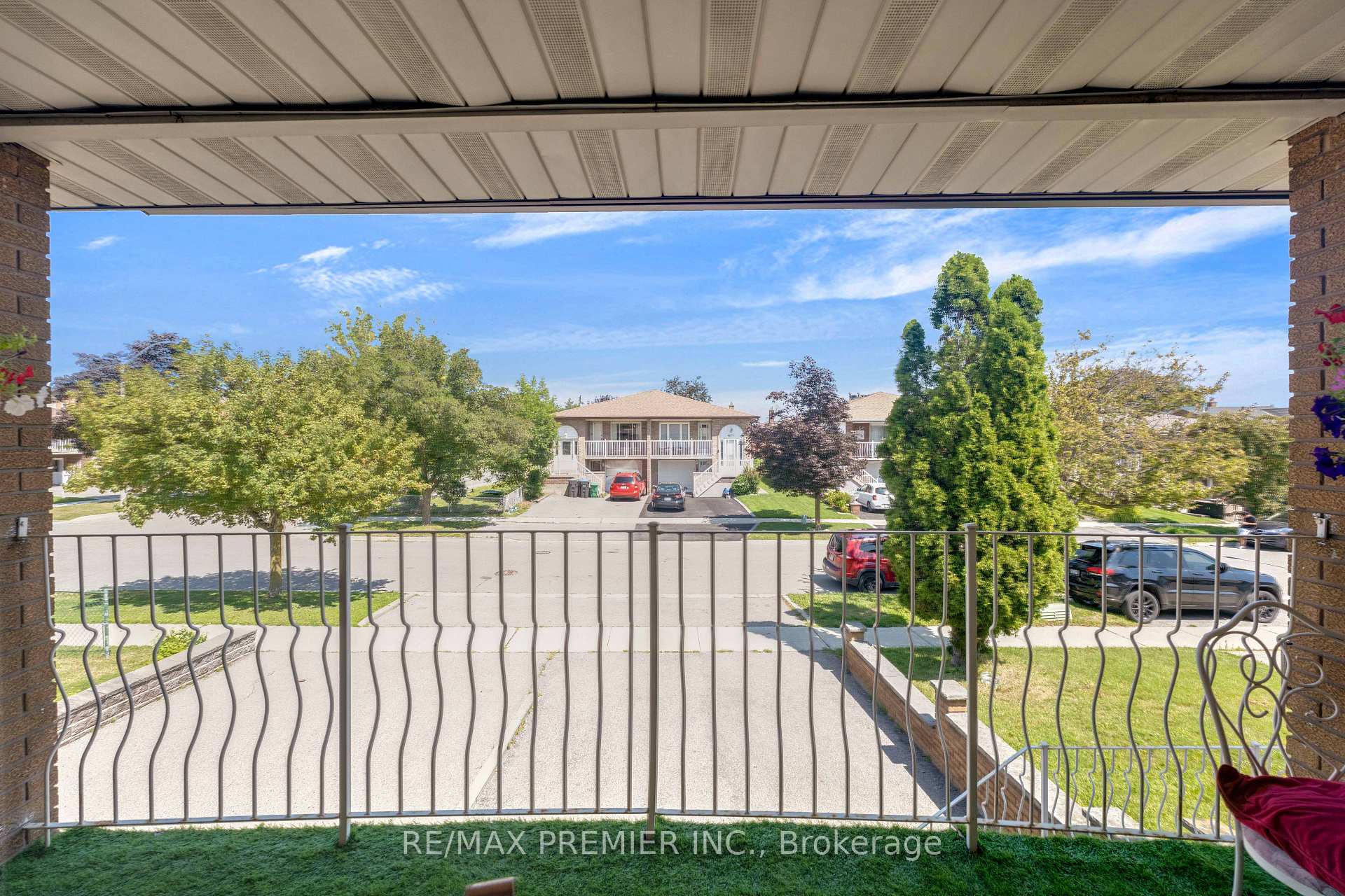 Photo 11 of 4178 Dursley Crescent, Mississauga, Rathwood — HOMEH