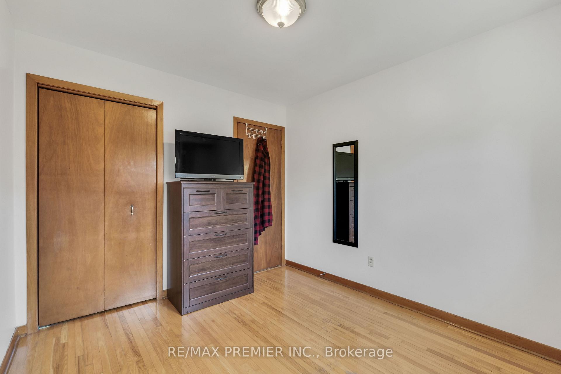 Photo 19 of 4178 Dursley Crescent, Mississauga, Rathwood — HOMEH