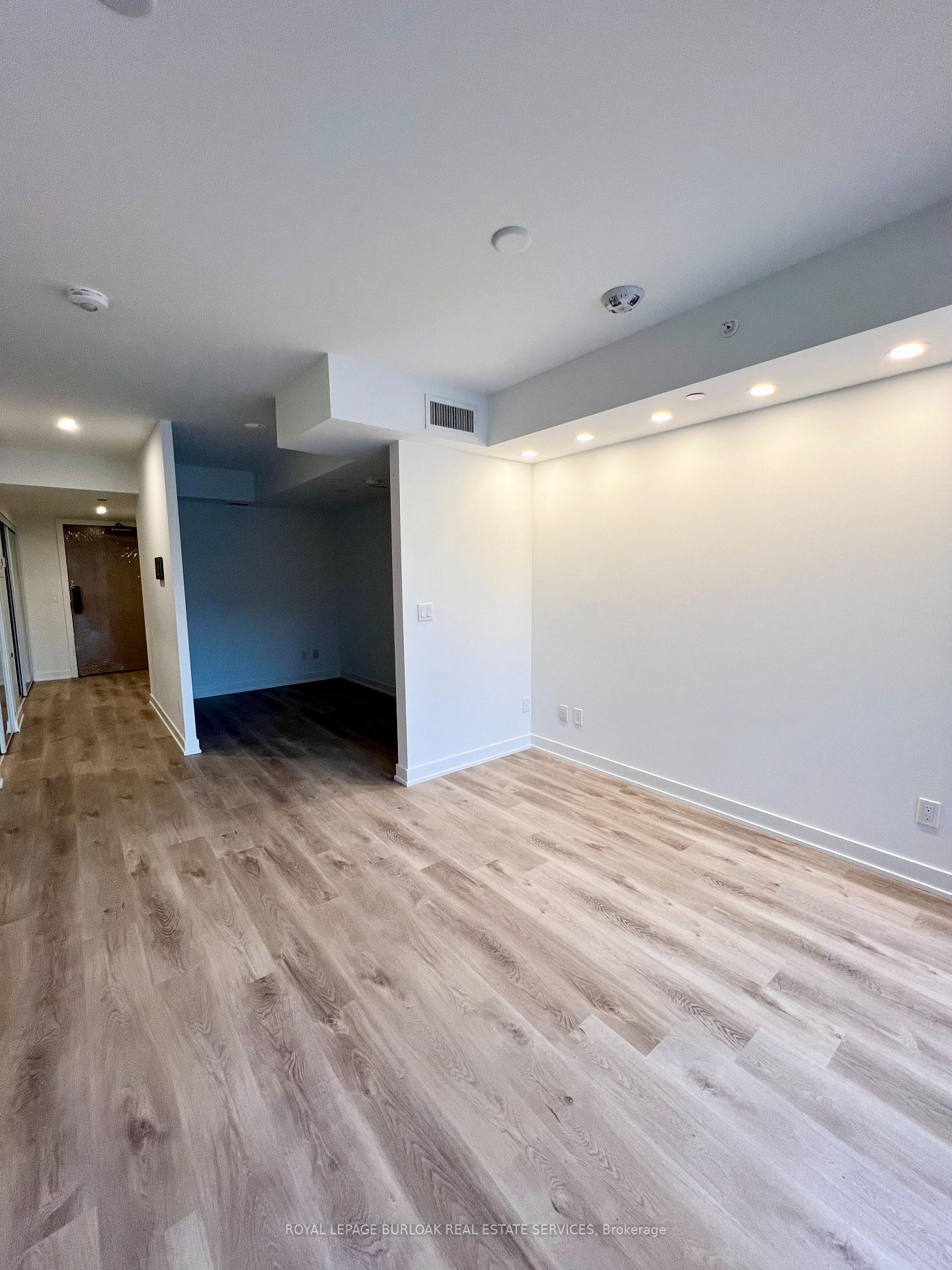Photo 14 of Unit 311, 370 Martha Street, Burlington, Brant — HOMEH
