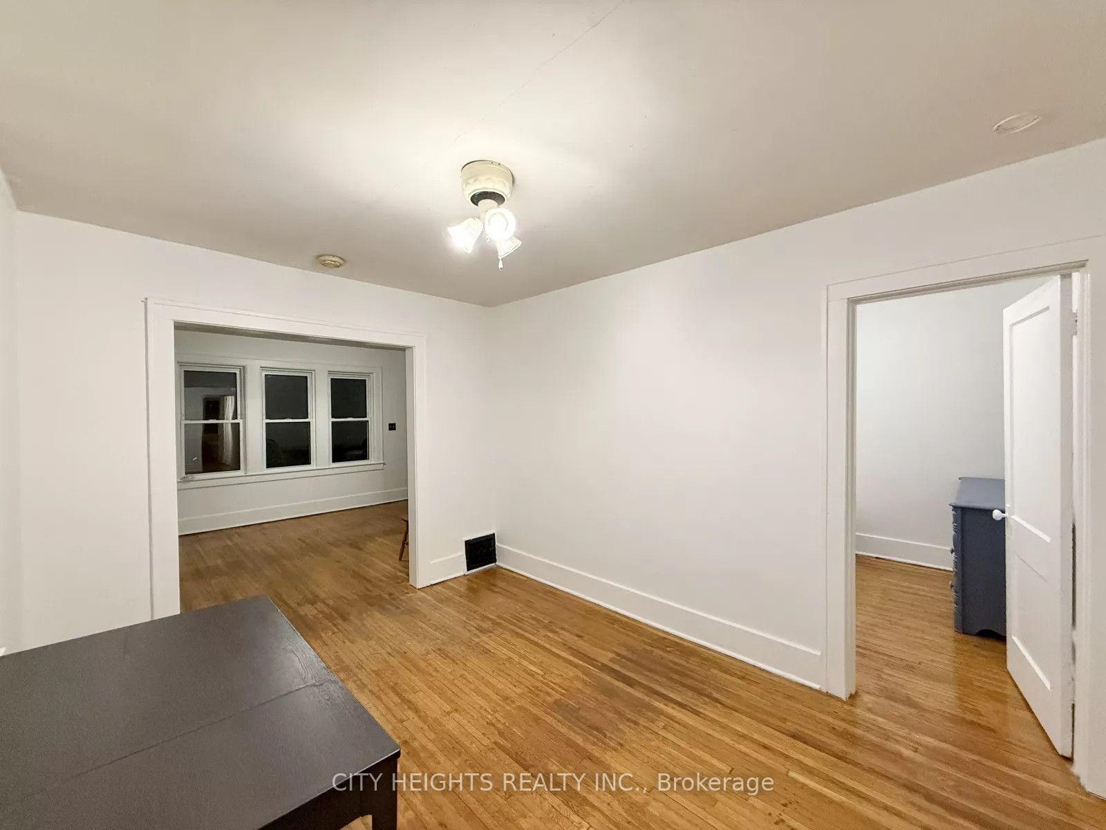 Photo 3 of Unit 4, 1093 Howard Avenue, Windsor, Downtown Windsor — HOMEH