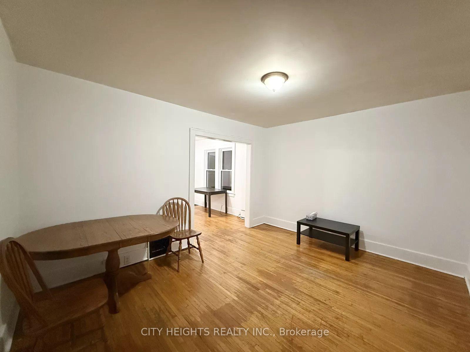 Photo 4 of Unit 4, 1093 Howard Avenue, Windsor, Downtown Windsor — HOMEH