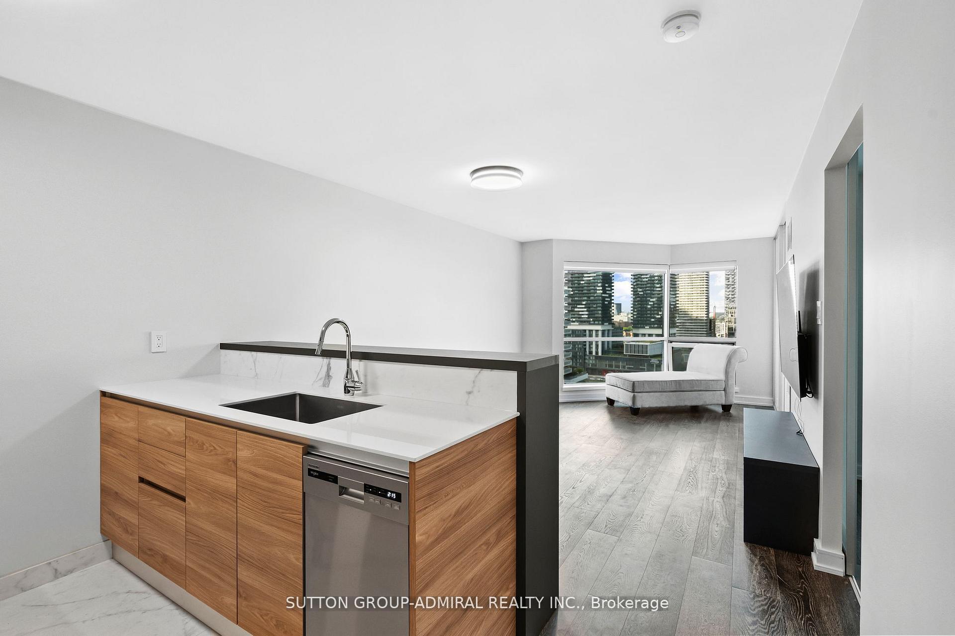 Photo 2 of Unit 1910, 10 Yonge Street, Toronto, Waterfront Communities — HOMEH