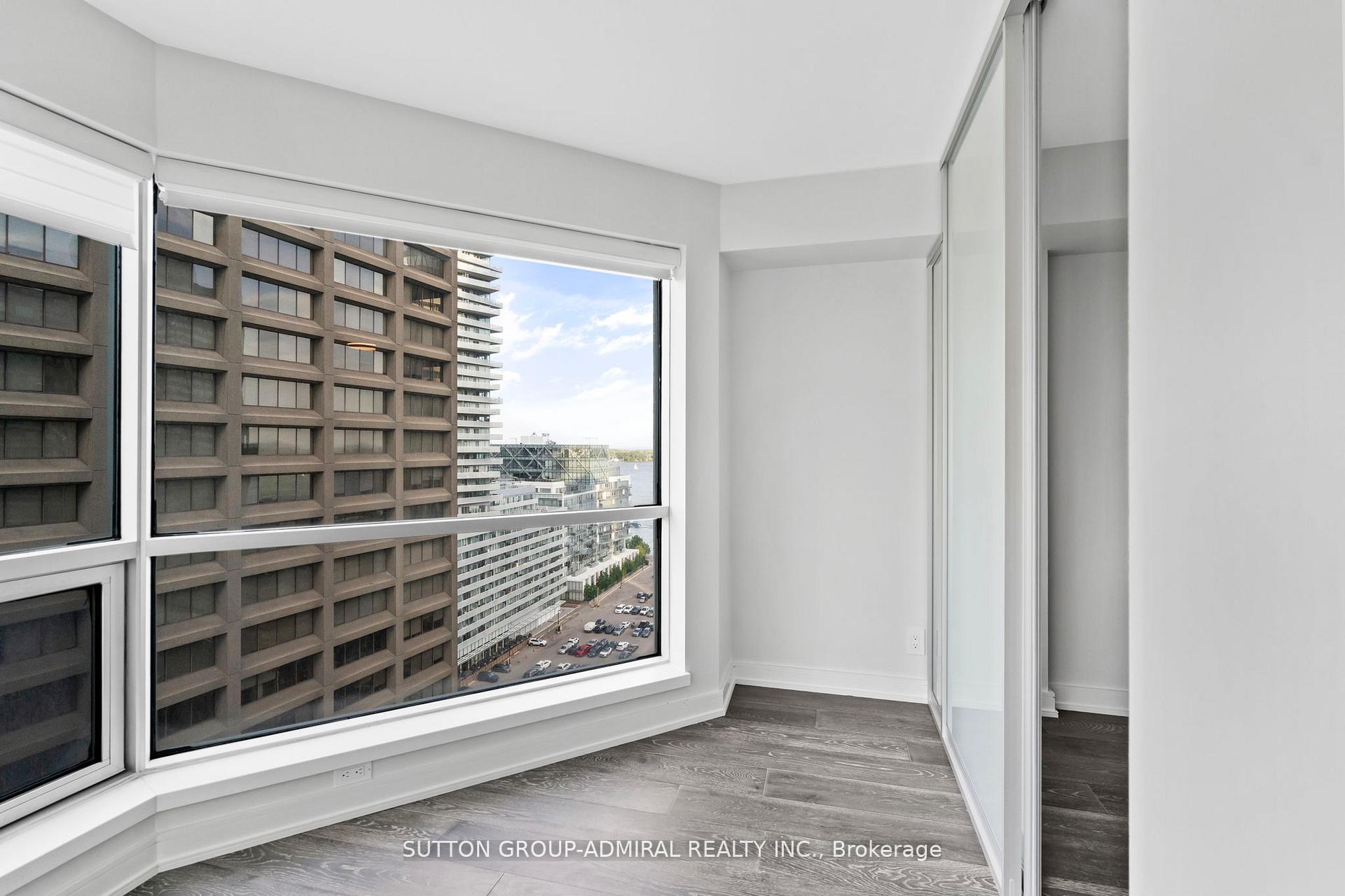 Photo 6 of Unit 1910, 10 Yonge Street, Toronto, Waterfront Communities — HOMEH