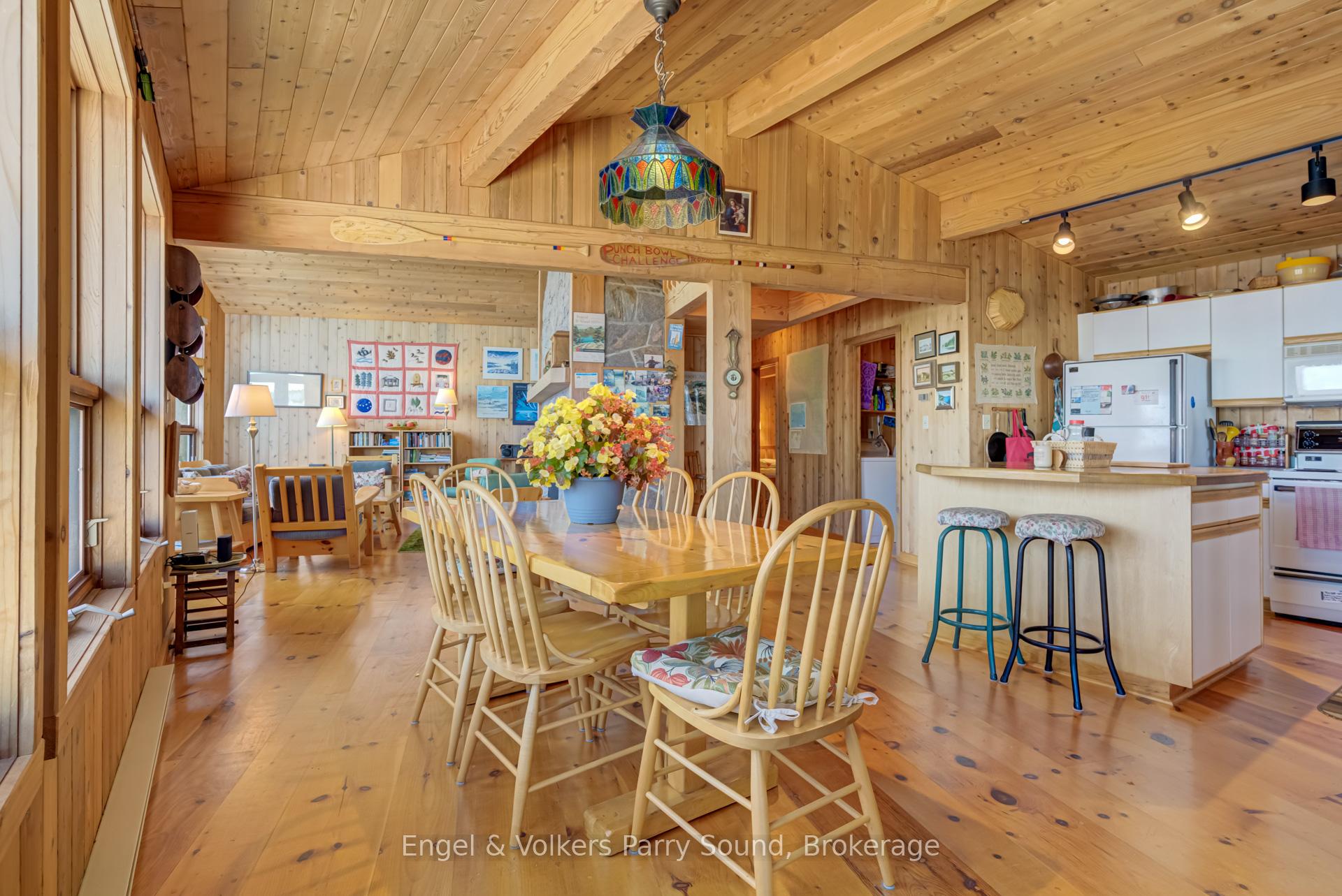 Photo 11 of 8 Island 29C, Carling — HOMEH