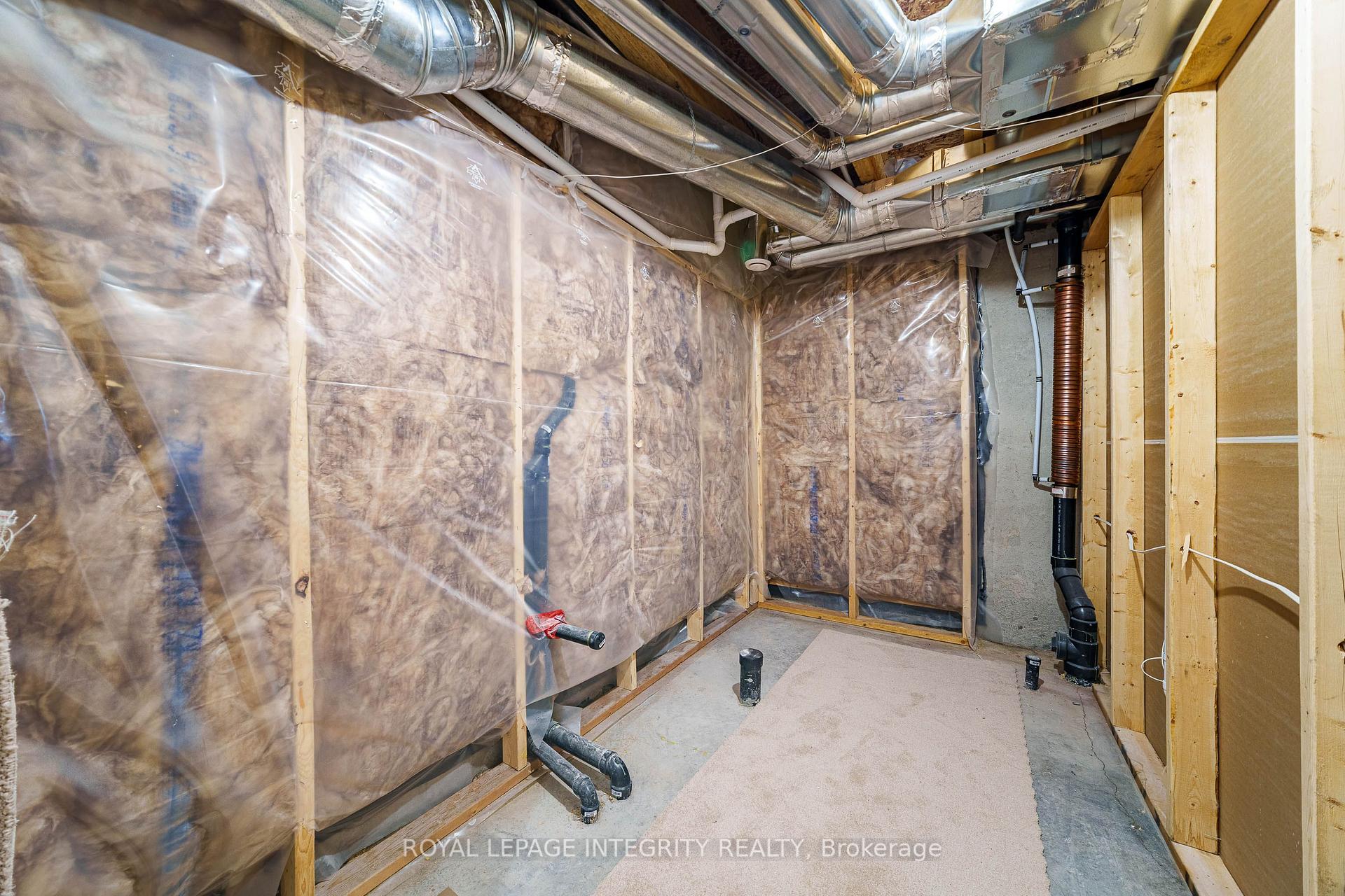 Photo 37 of 256 Dolce Crescent, Ottawa, Riverside South/Gloucester Glen — HOMEH