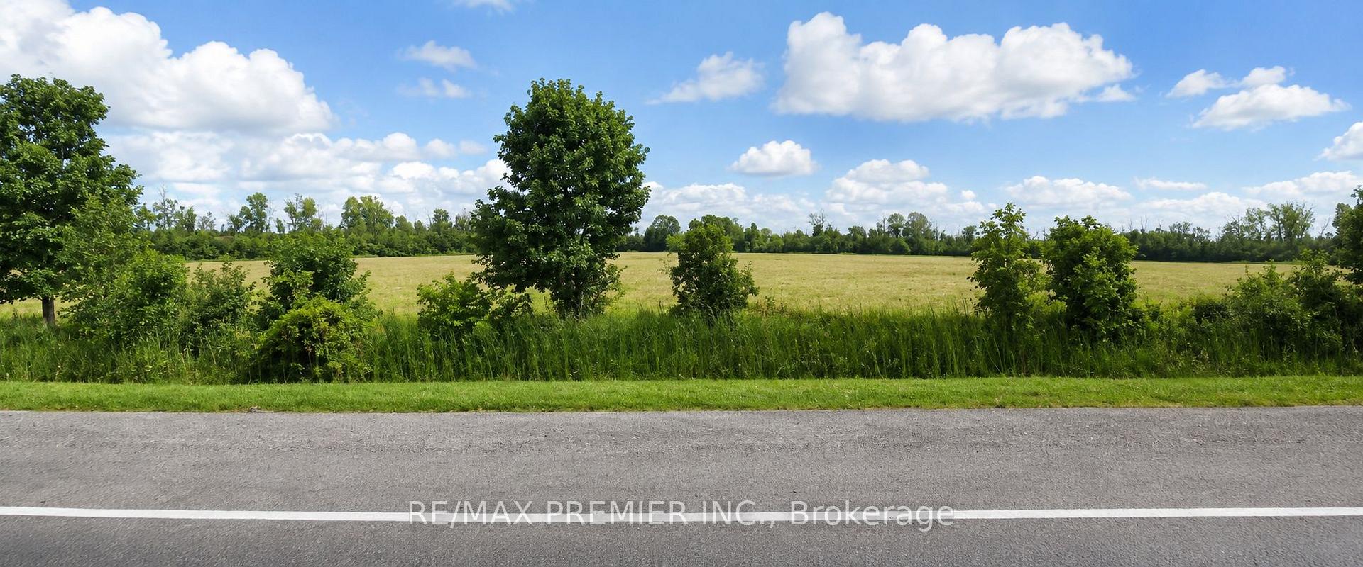 Photo 1 of 551 Pefferlaw Road, Georgina, Pefferlaw — HOMEH