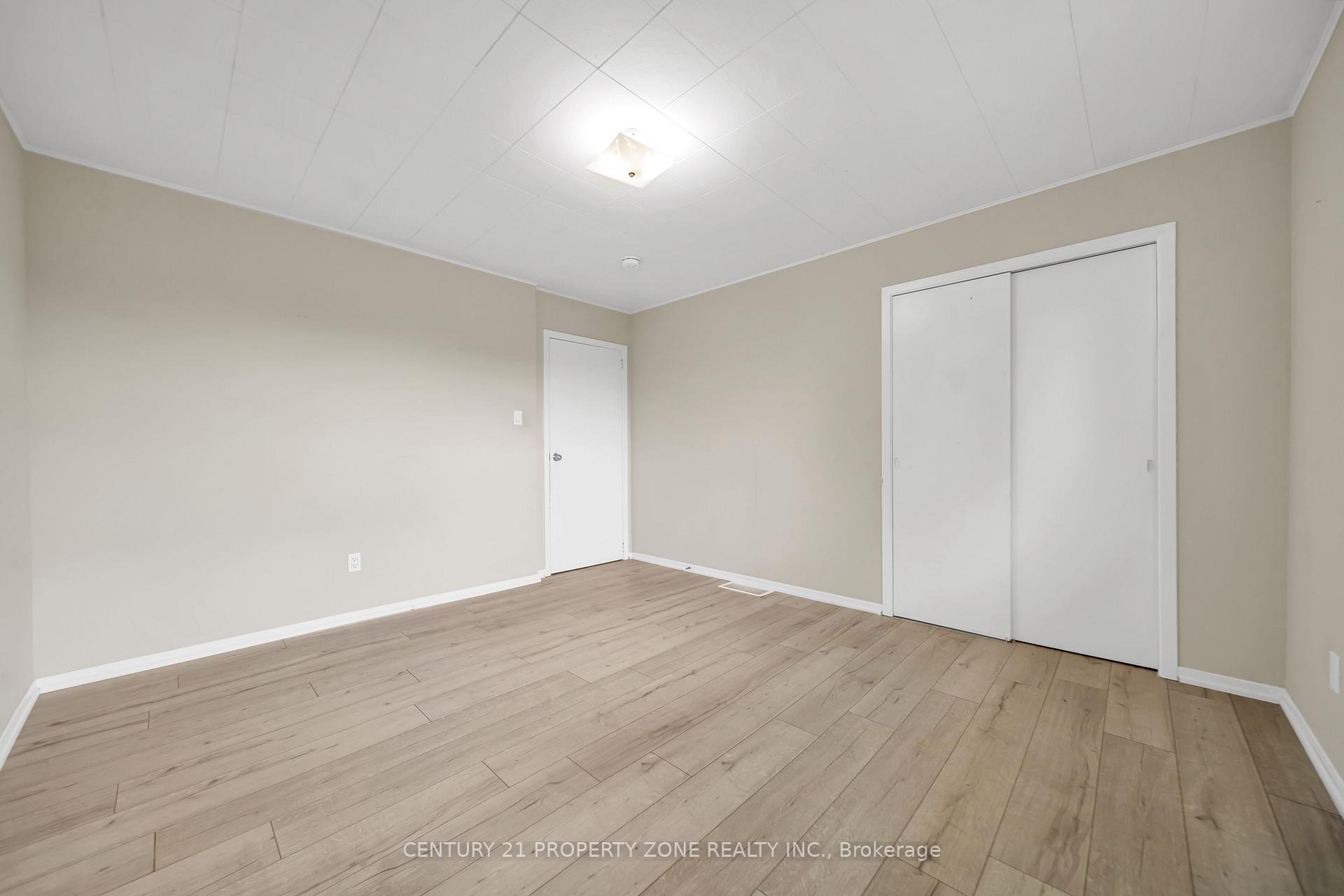 Photo 26 of 18580 Dufferin Street, King, Rural King — HOMEH