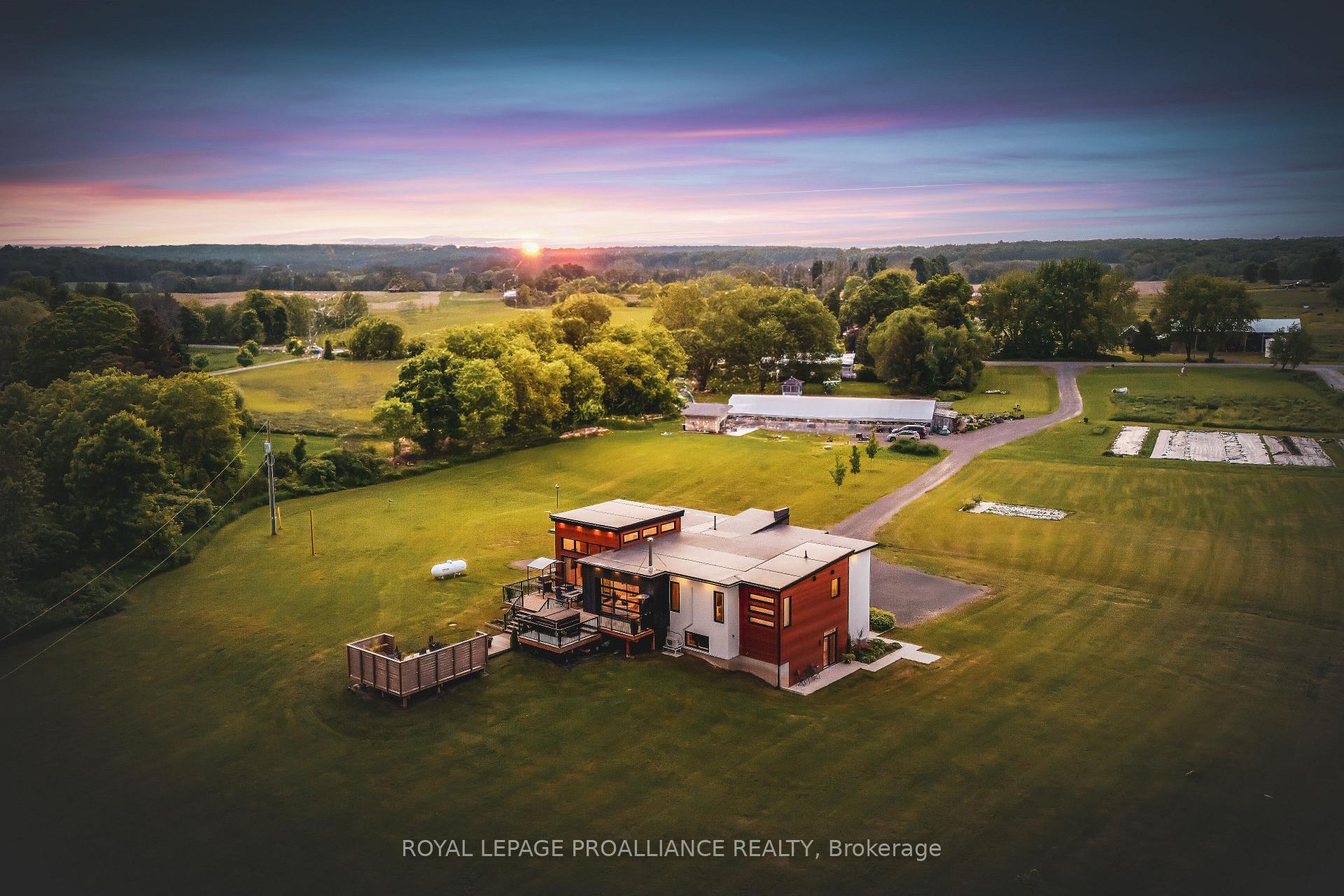 Photo 3 of 2670 County Road 8, Prince Edward County, North Marysburg Ward — HOMEH