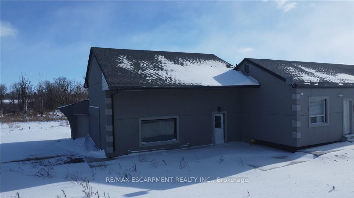 Photo 5 of 4049 Highway 6, Hamilton, Rural Glanbrook — HOMEH