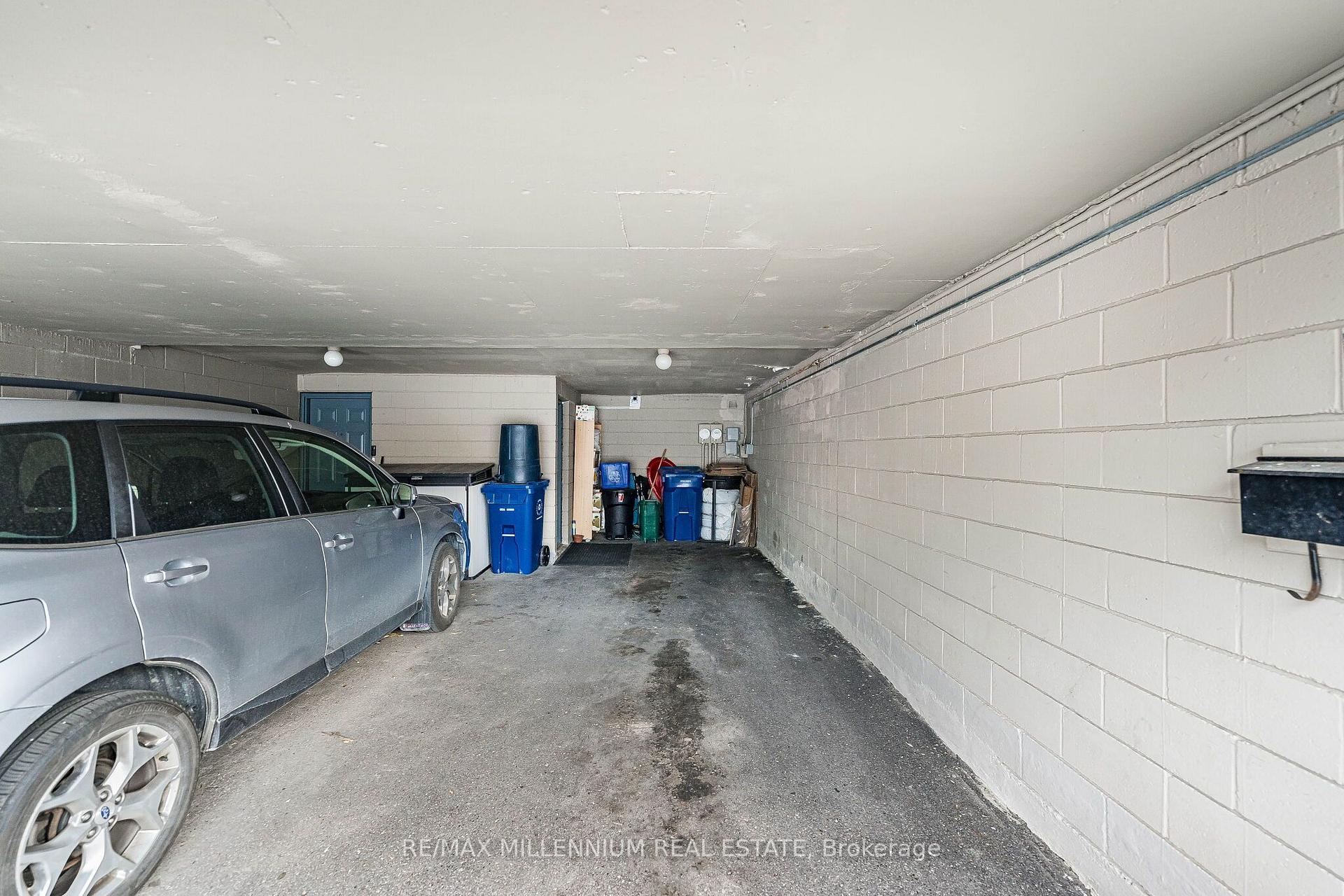 Photo 47 of 301 Milestone Crescent, Aurora, Aurora Village — HOMEH