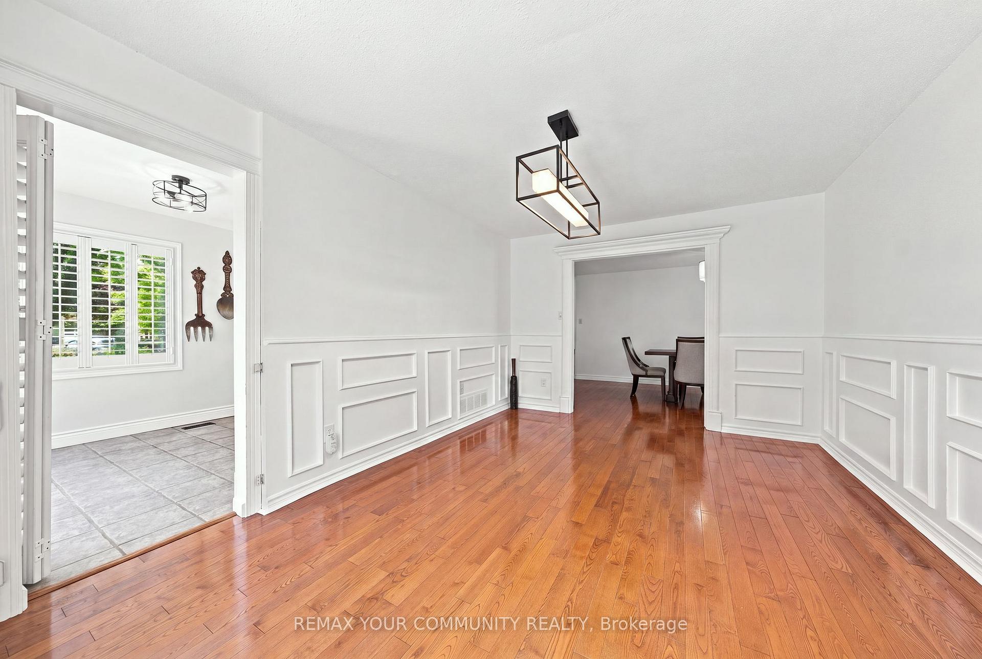 Photo 14 of 1544 Greenbriar Drive, Oakville, Glen Abbey — HOMEH